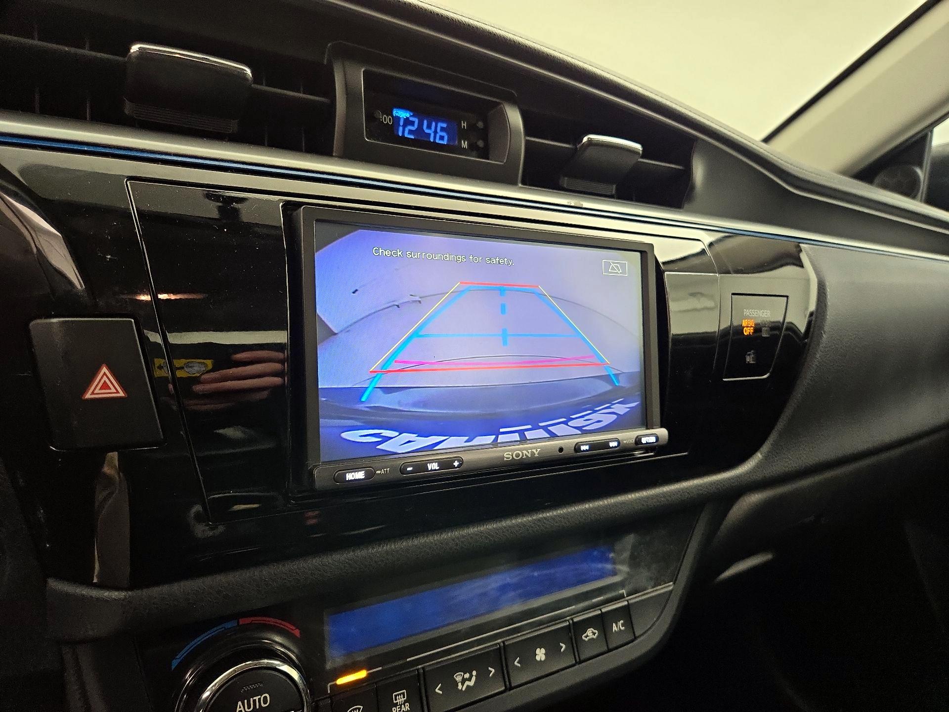 Thumbnail: 2014 Toyota Corolla - 14