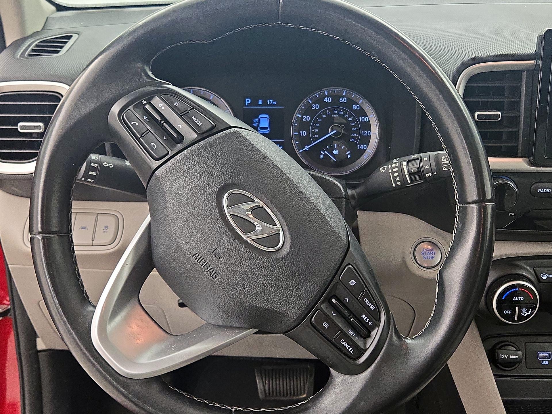 Thumbnail: 2021 Hyundai Venue - 10