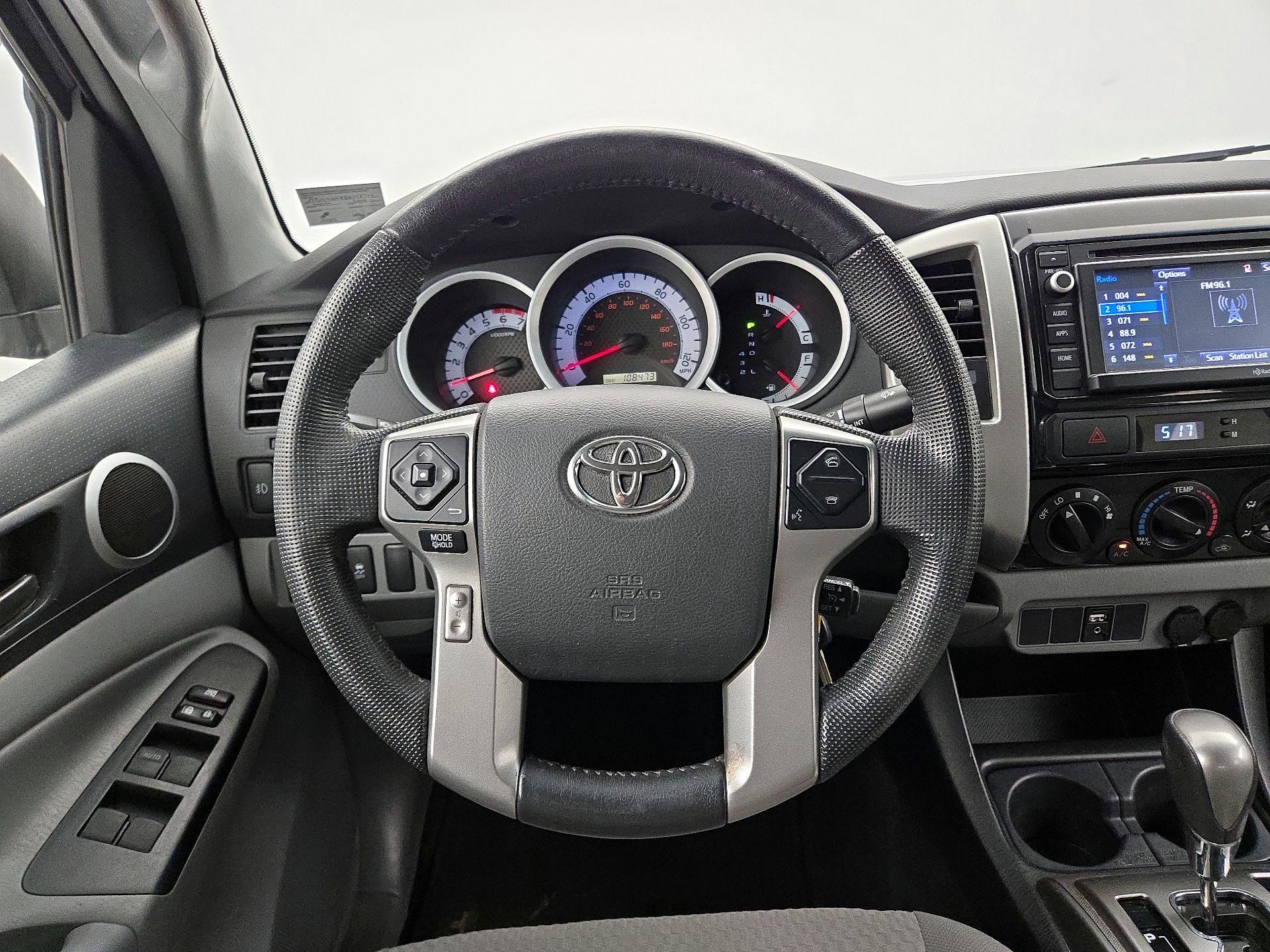 Thumbnail: 2014 Toyota Tacoma - 10