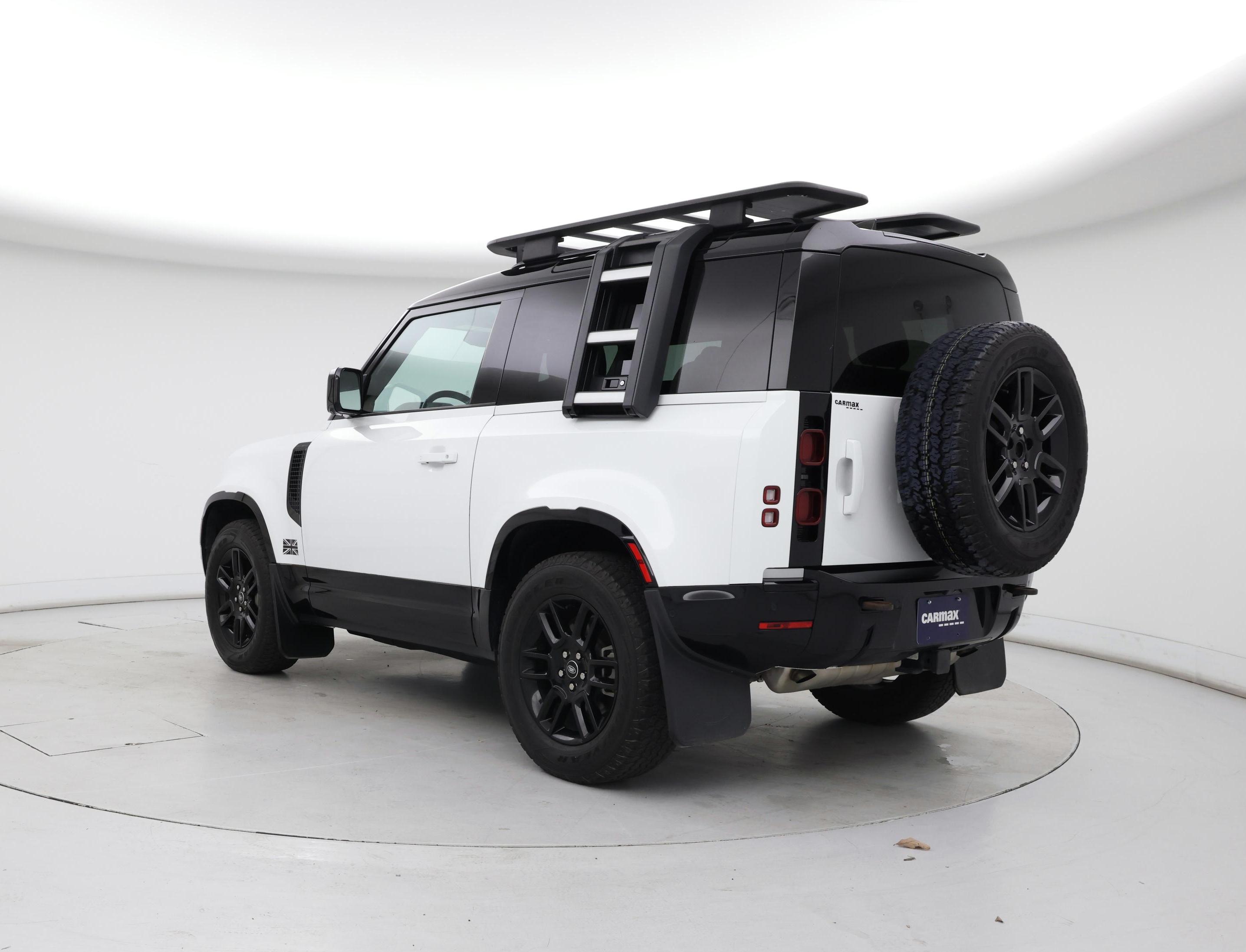 Thumbnail: 2023 Land Rover Defender - 2