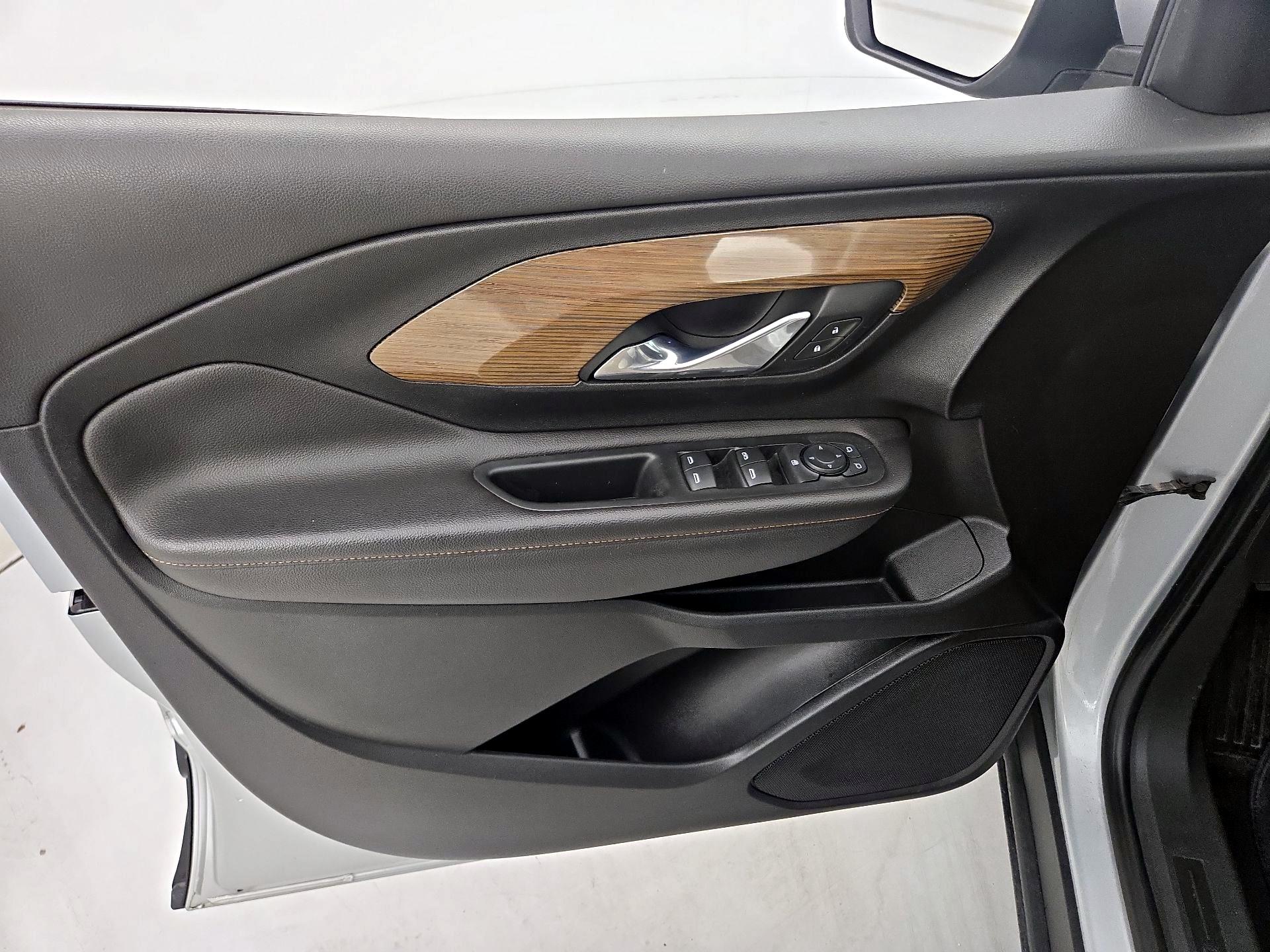 Thumbnail: 2021 GMC Terrain - 12