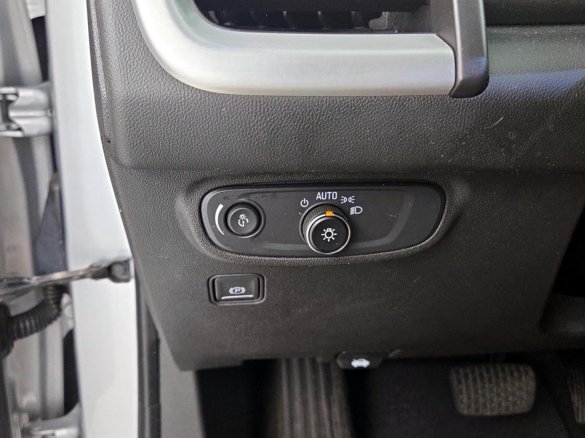 Thumbnail: 2021 GMC Terrain - 13