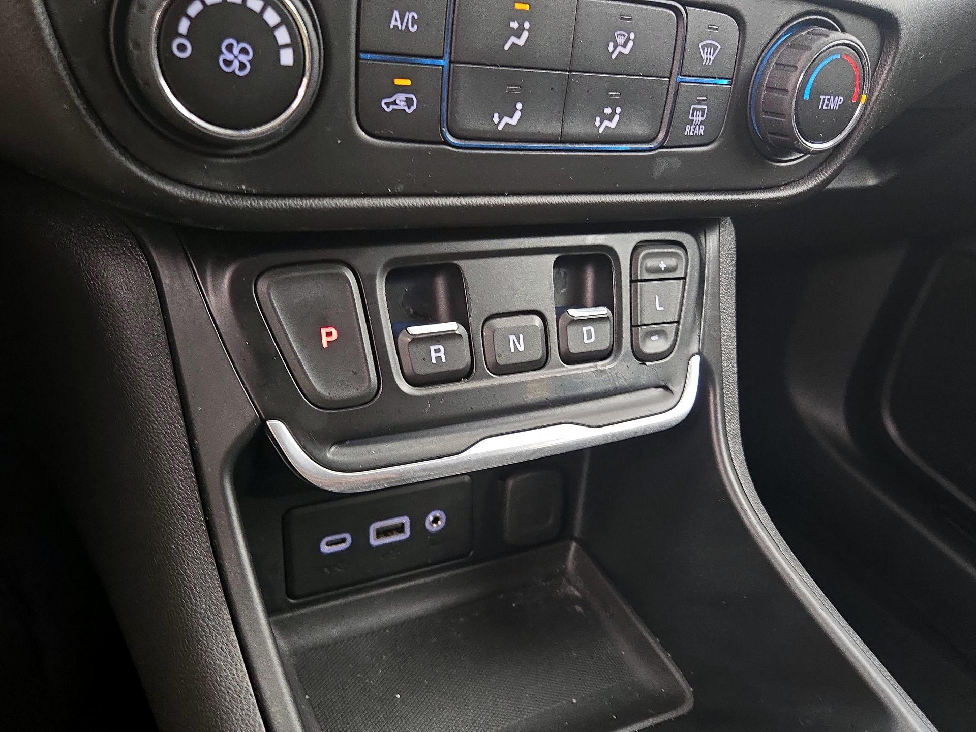 Thumbnail: 2021 GMC Terrain - 17