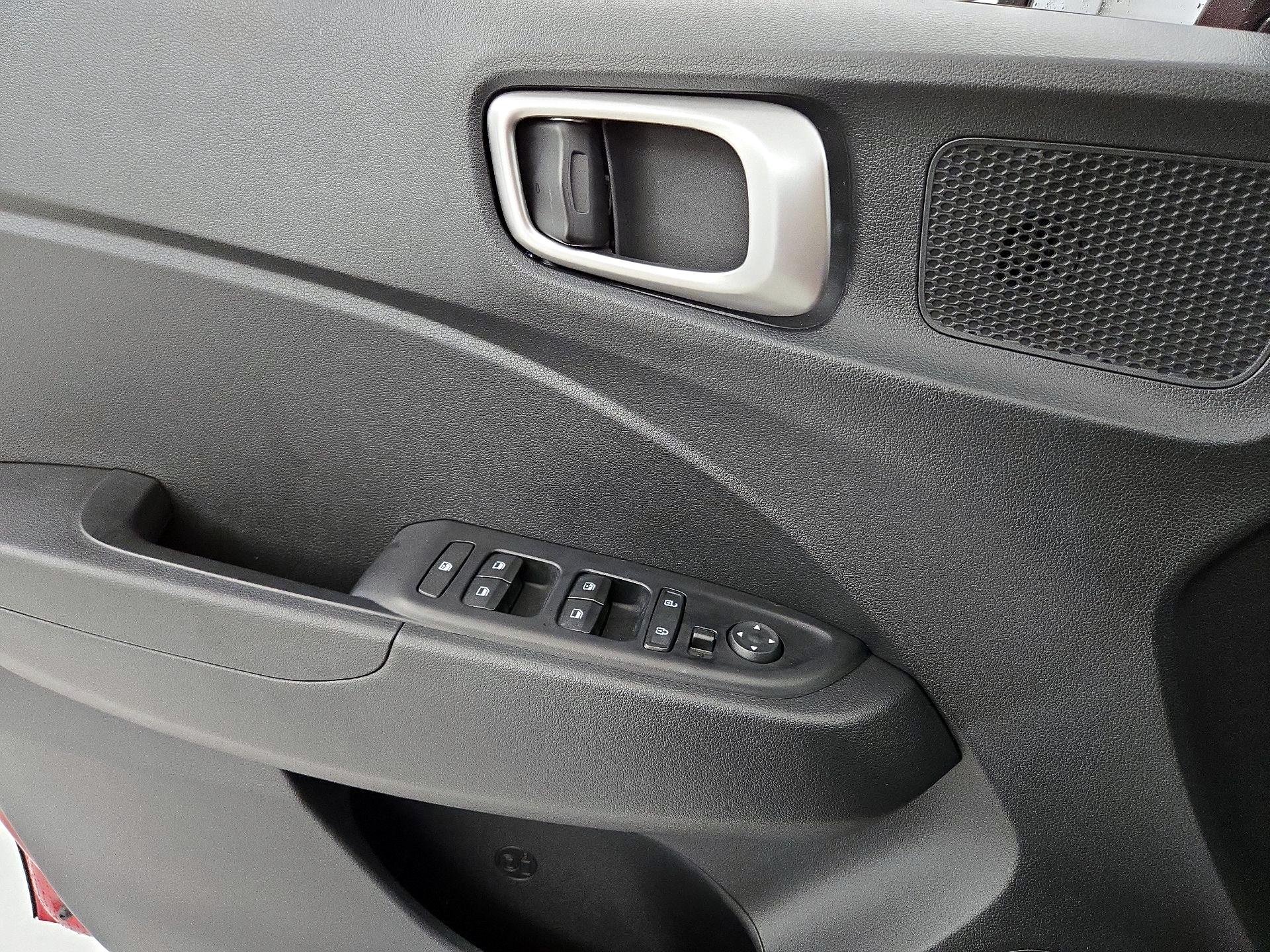 Thumbnail: 2025 Hyundai Venue - 12