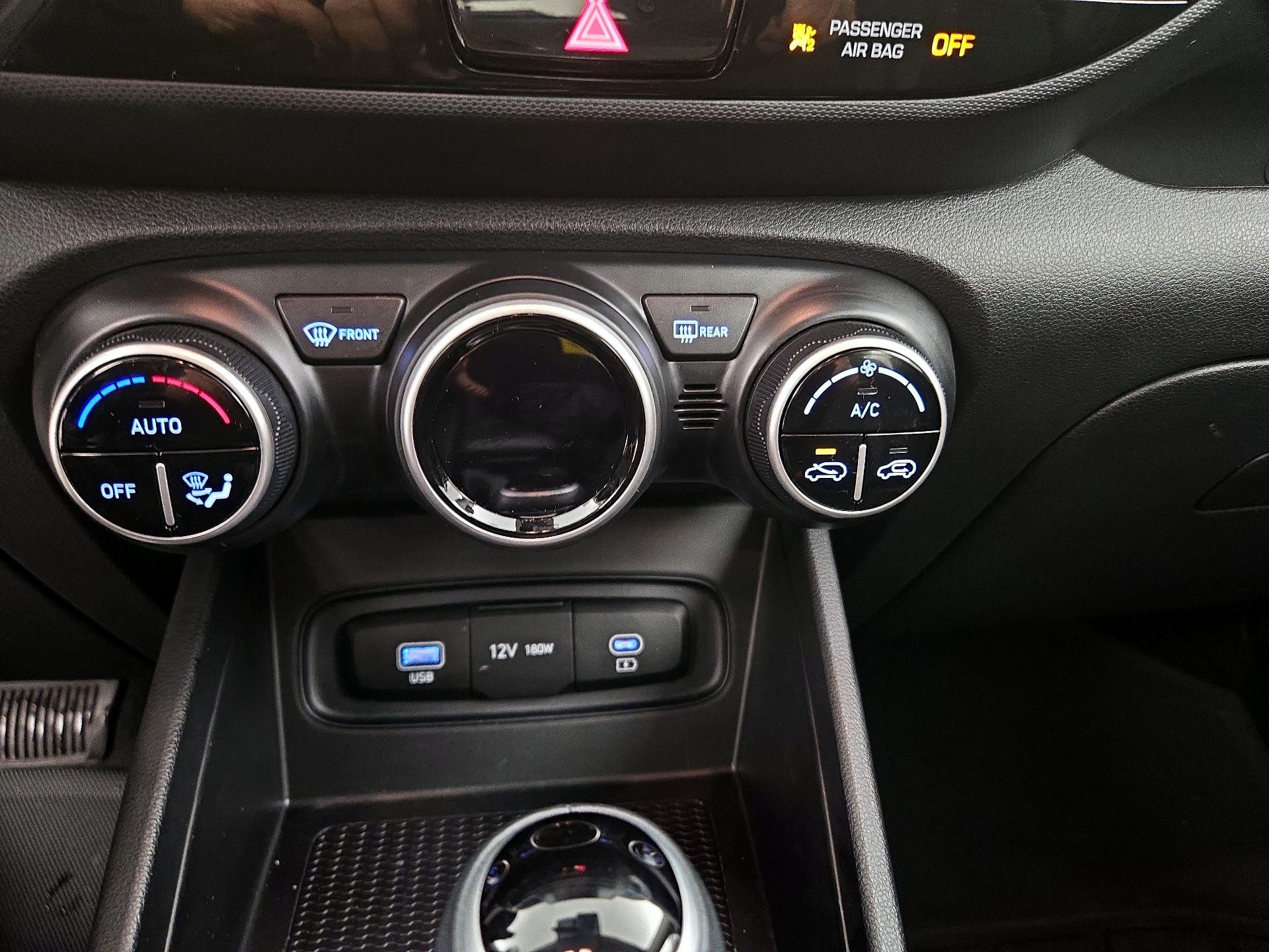 Thumbnail: 2025 Hyundai Venue - 16