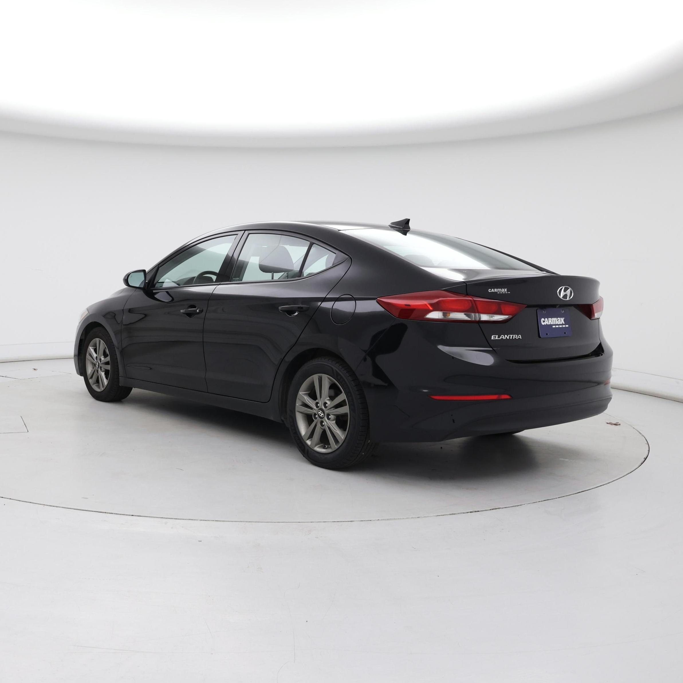 Thumbnail: 2018 Hyundai Elantra - 2