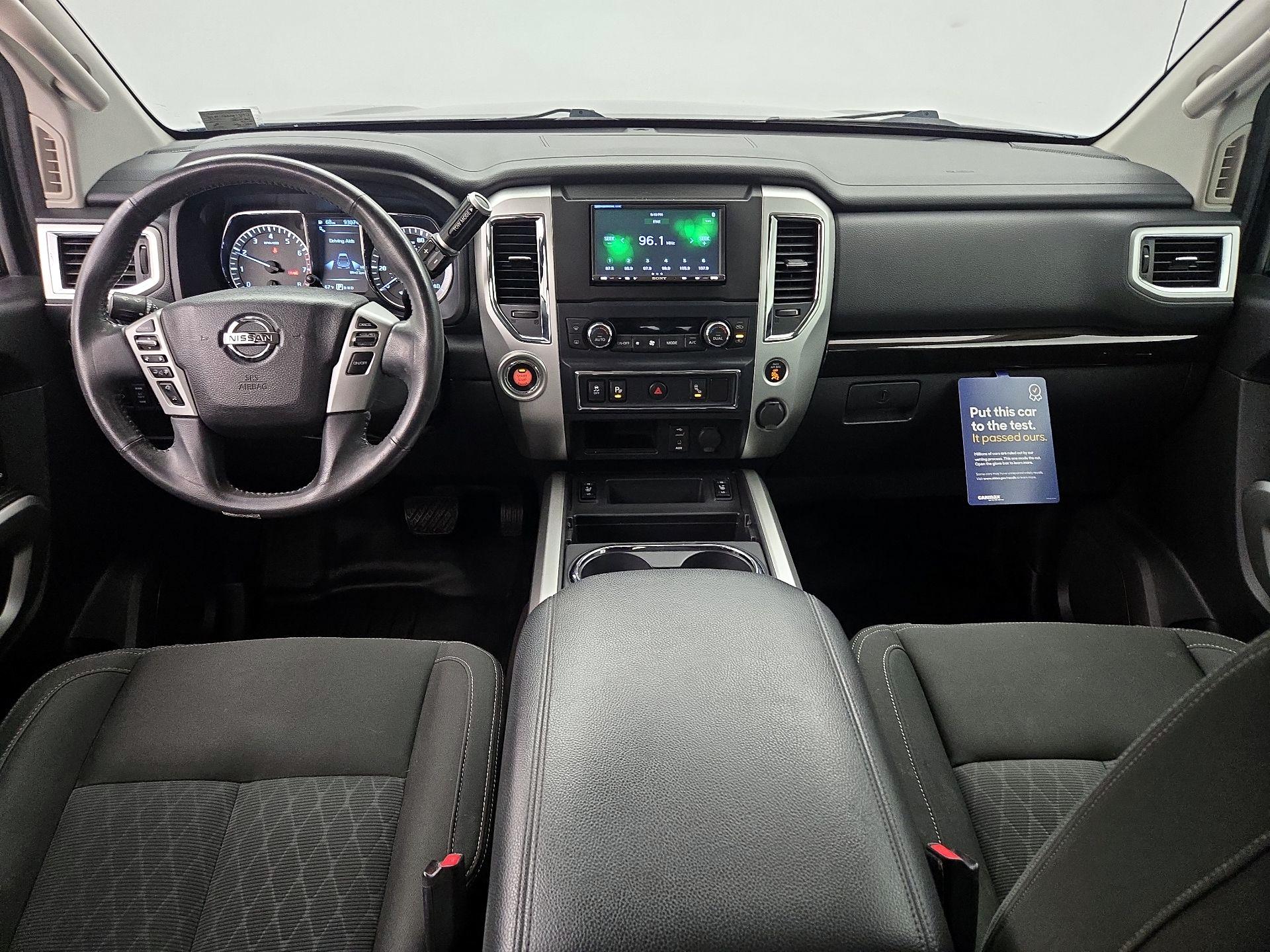 Thumbnail: 2017 Nissan Titan - 9