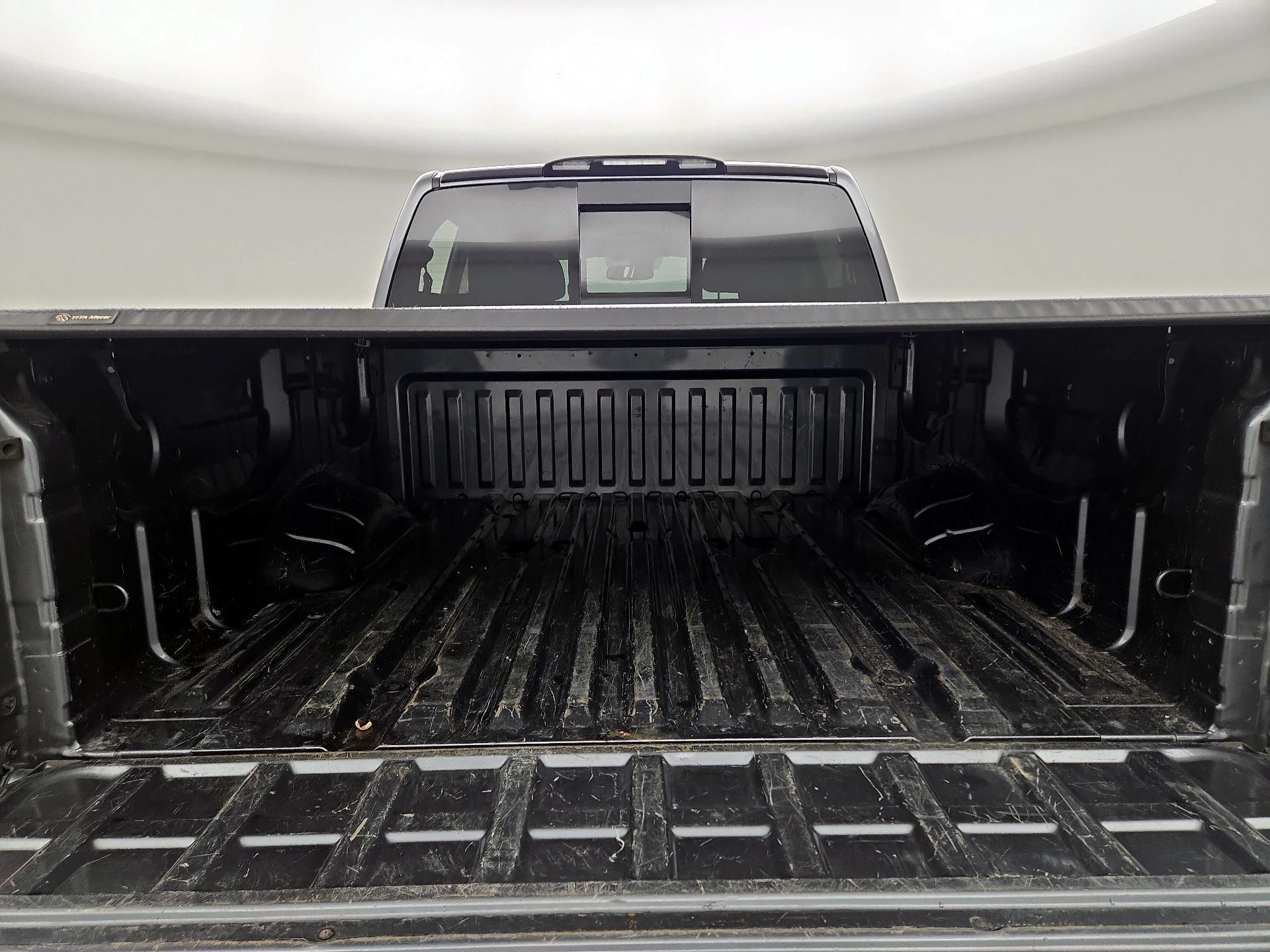 Thumbnail: 2017 Nissan Titan - 20