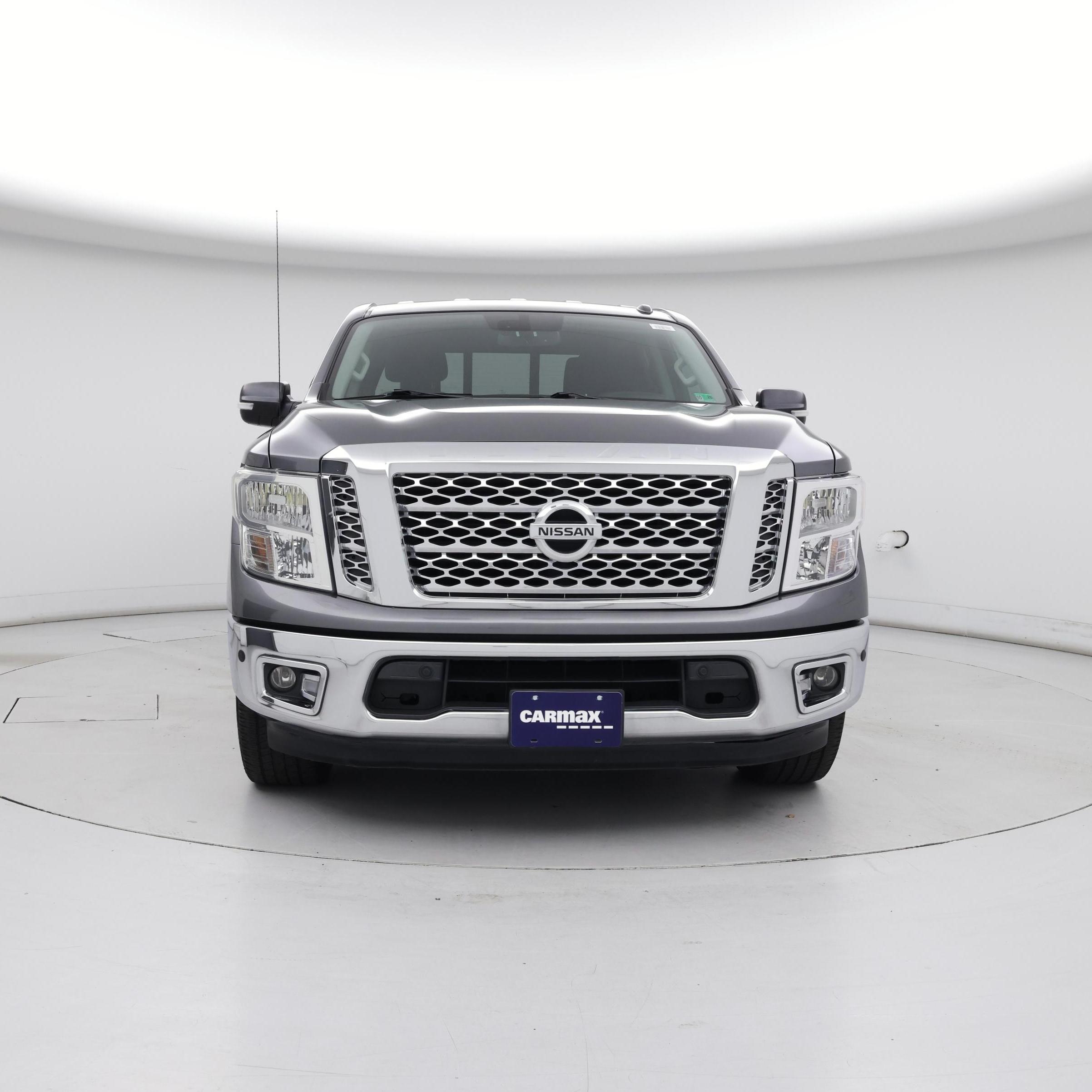 Thumbnail: 2017 Nissan Titan - 5