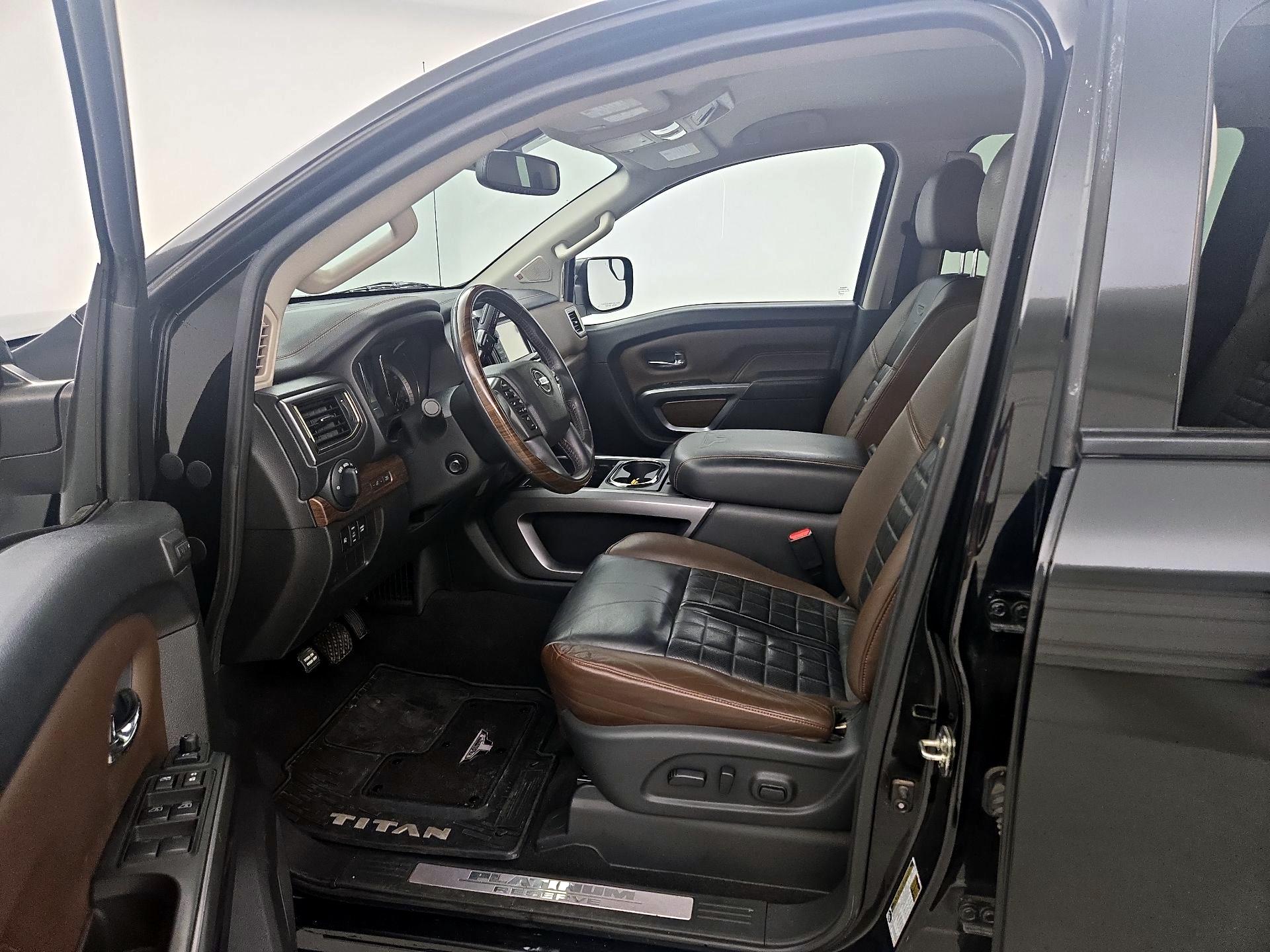 Thumbnail: 2017 Nissan Titan - 11