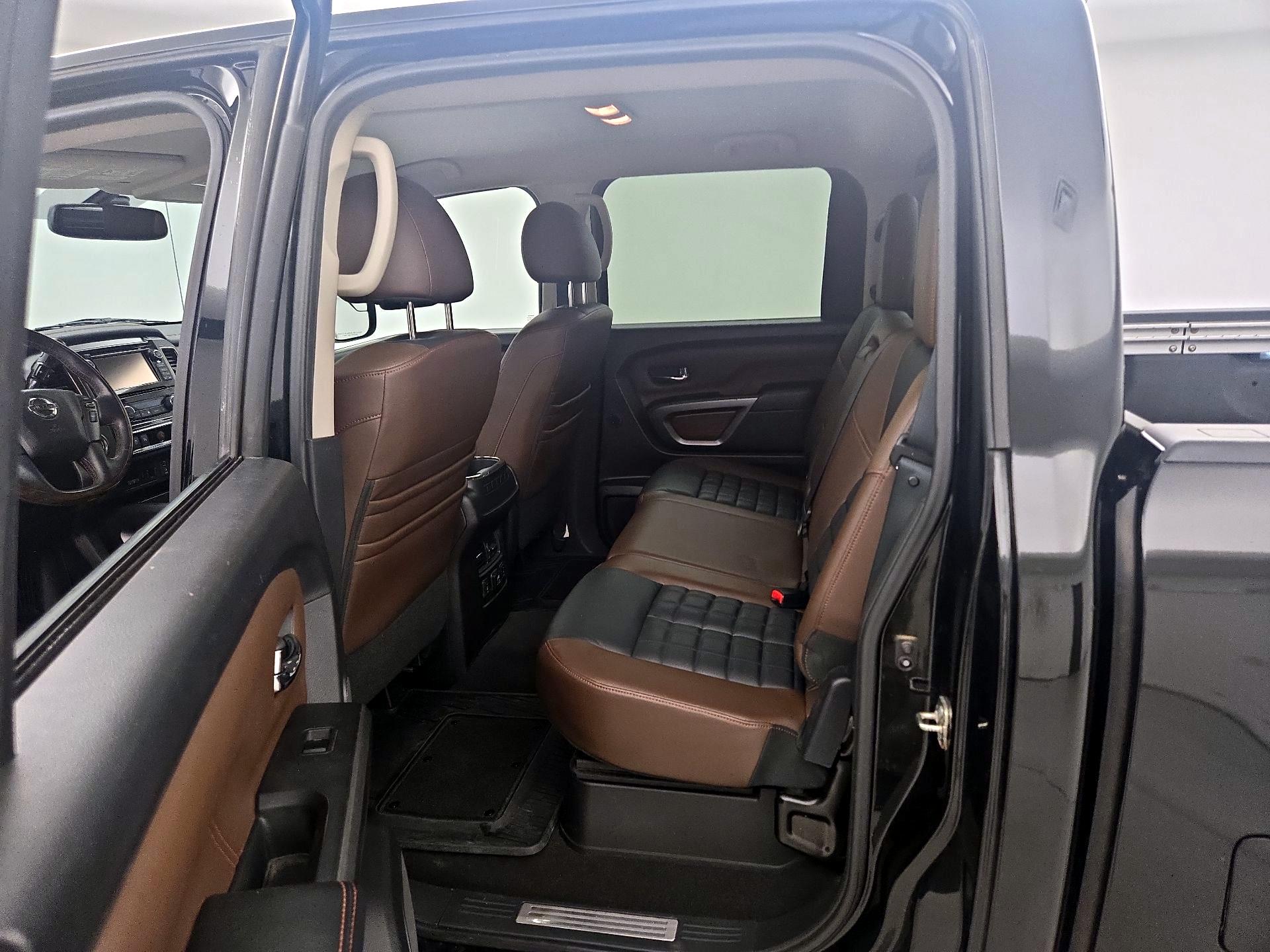 Thumbnail: 2017 Nissan Titan - 20