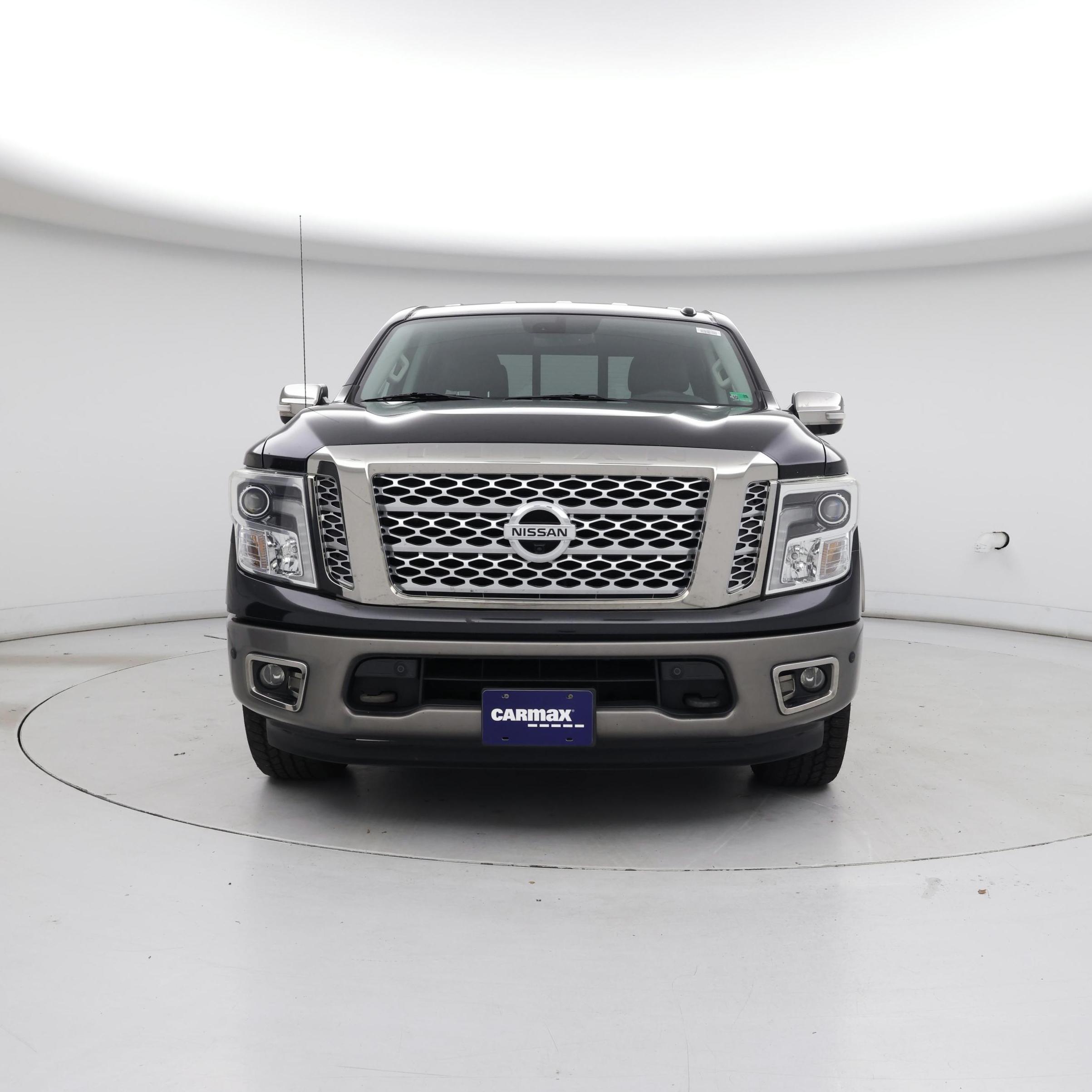 Thumbnail: 2017 Nissan Titan - 5