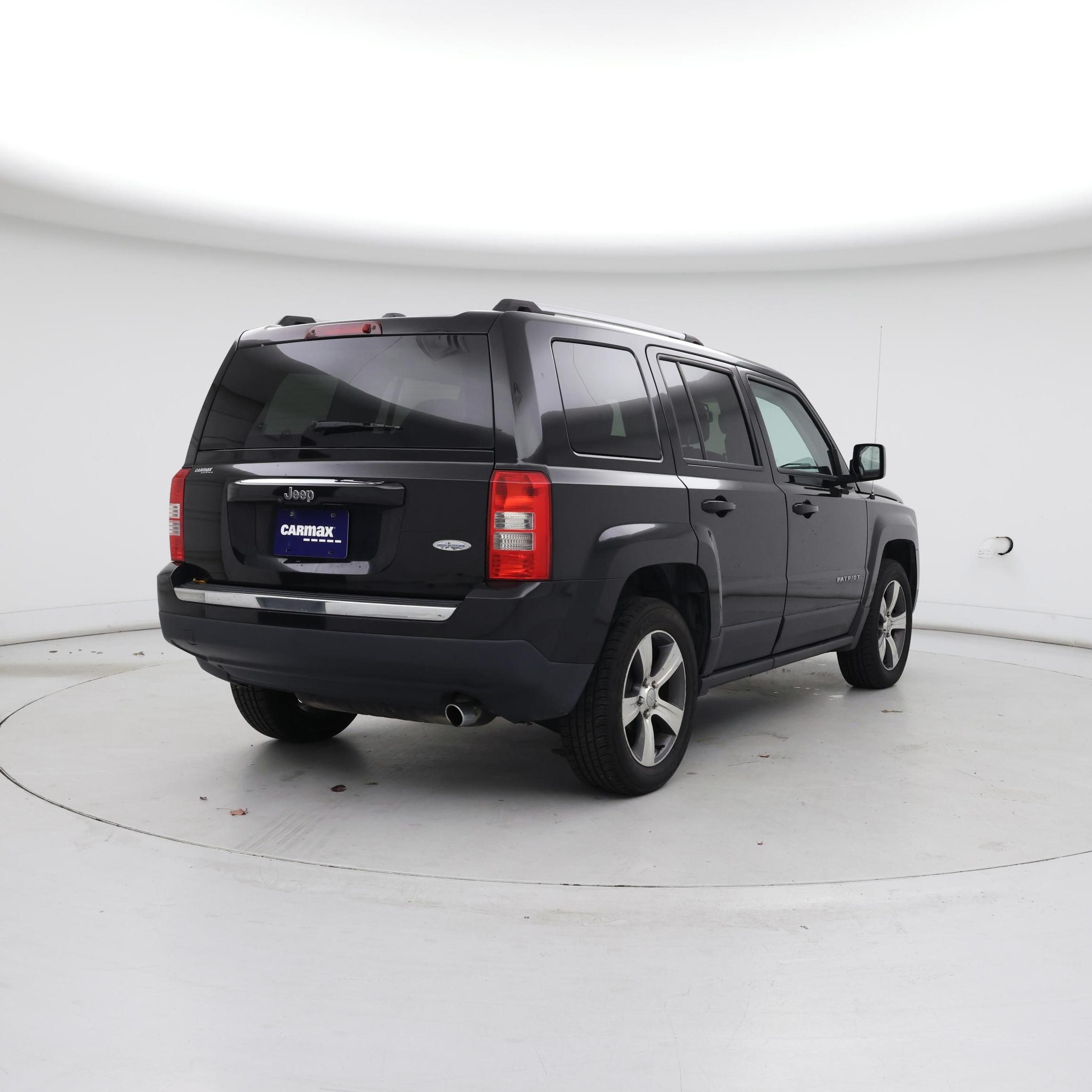 Thumbnail: 2016 Jeep Patriot - 8