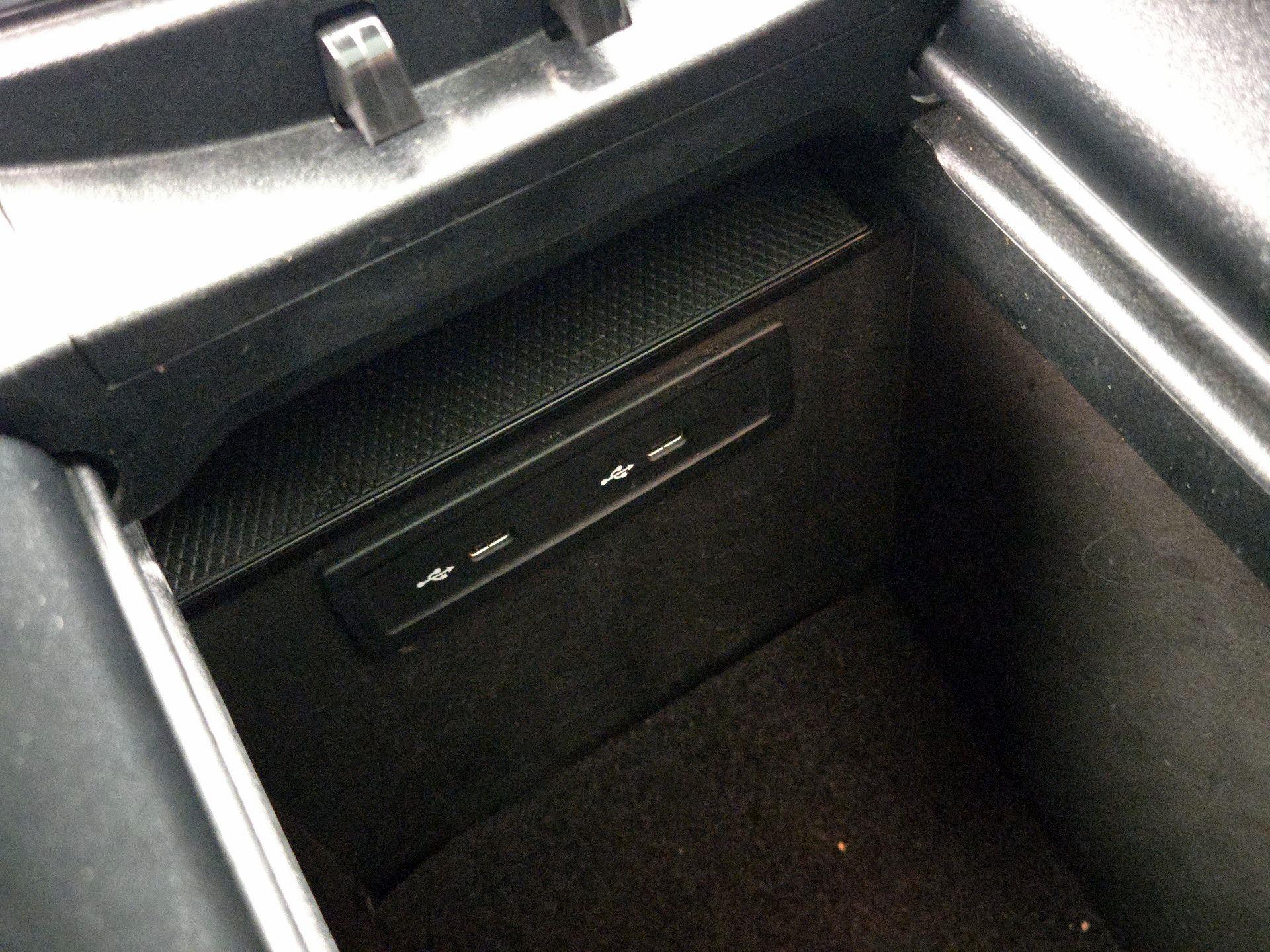 Thumbnail: 2020 Mercedes-Benz GLC - 19