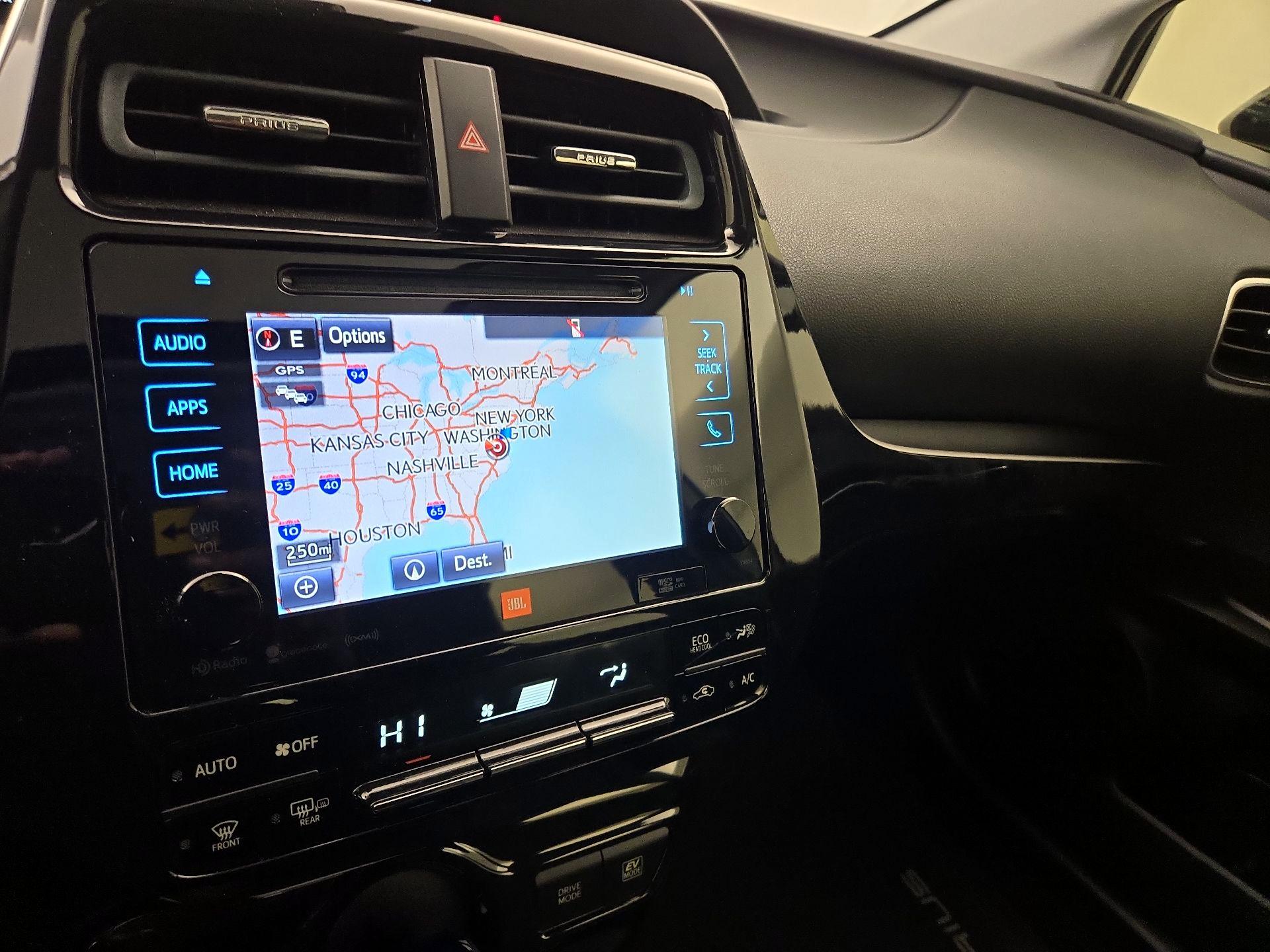 Thumbnail: 2016 Toyota Prius - 14