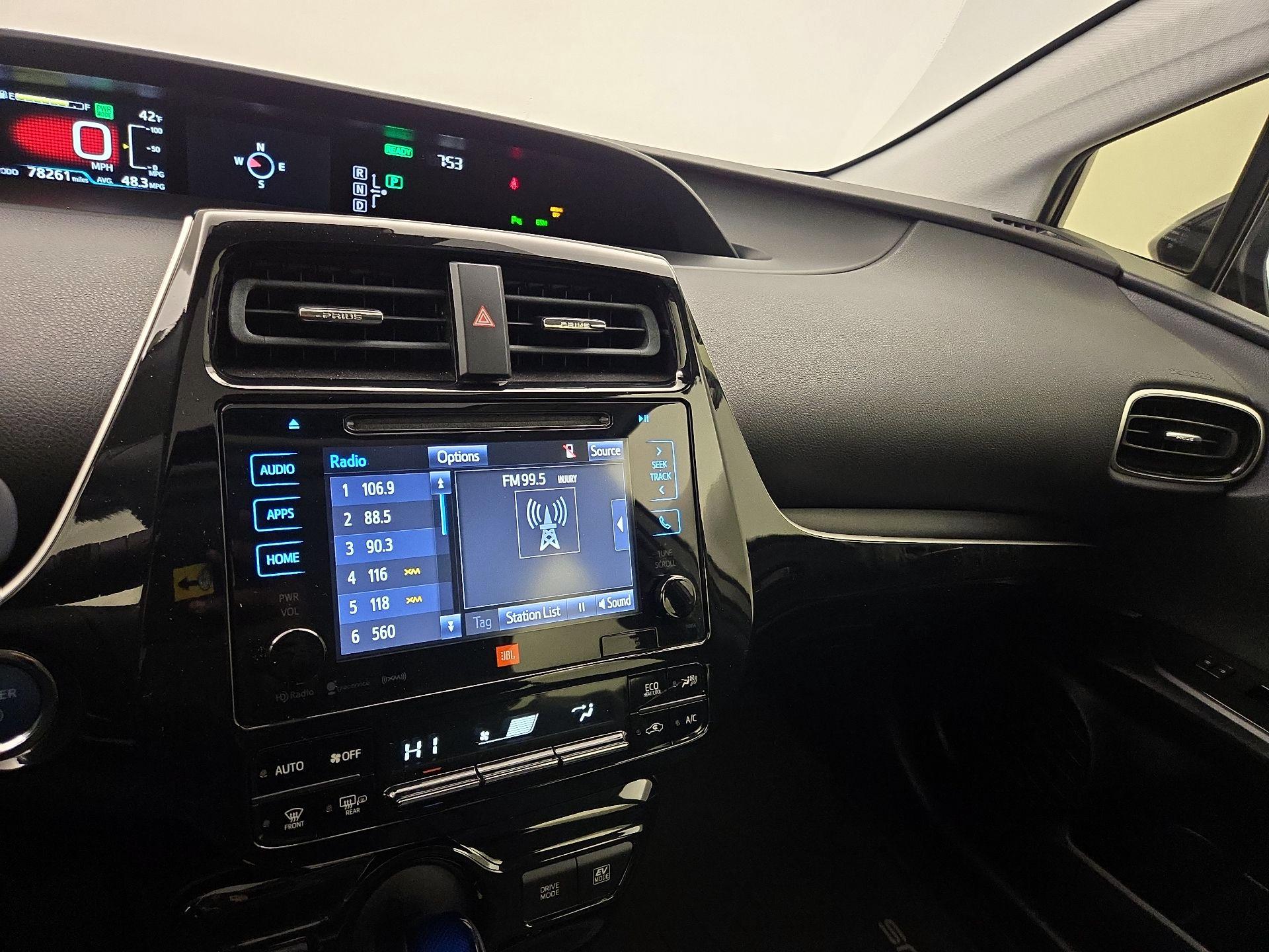 Thumbnail: 2016 Toyota Prius - 16