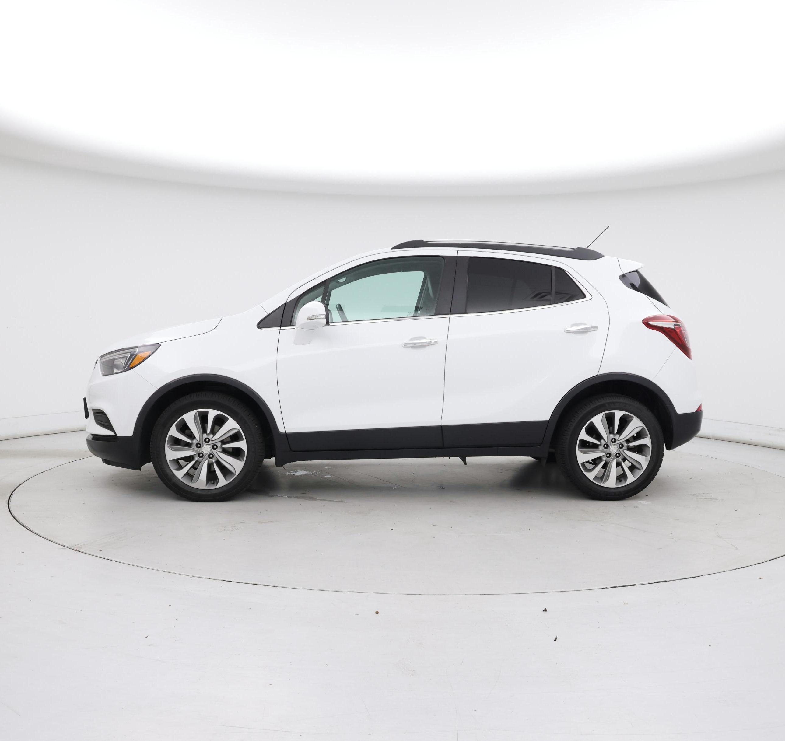 Thumbnail: 2019 Buick Encore - 3