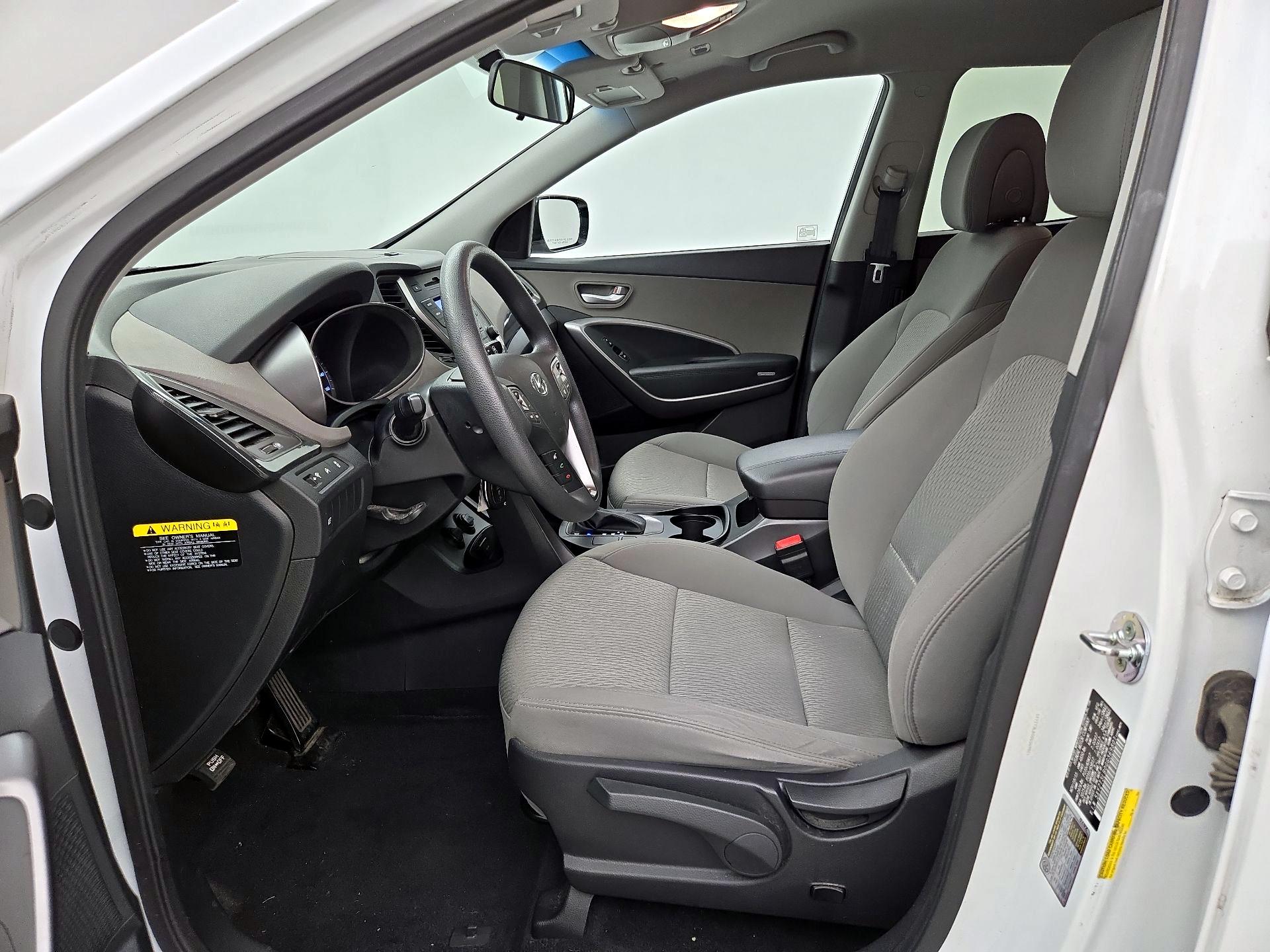 Thumbnail: 2016 Hyundai Santa Fe - 11