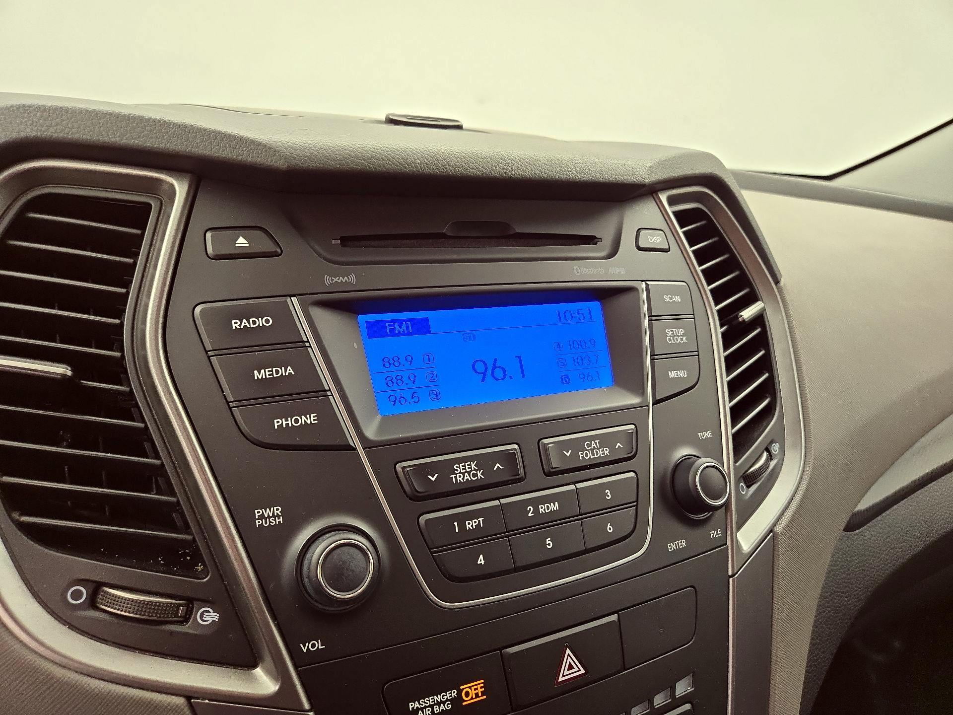 Thumbnail: 2016 Hyundai Santa Fe - 14