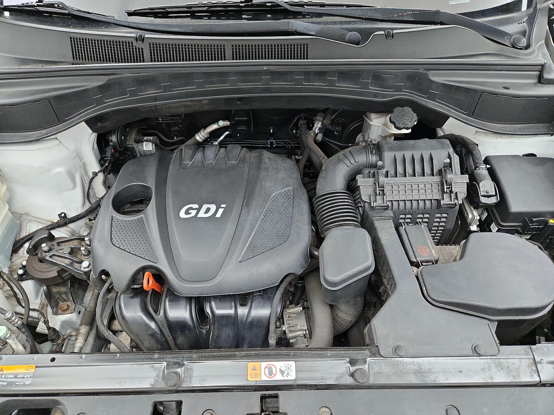 Thumbnail: 2016 Hyundai Santa Fe - 20