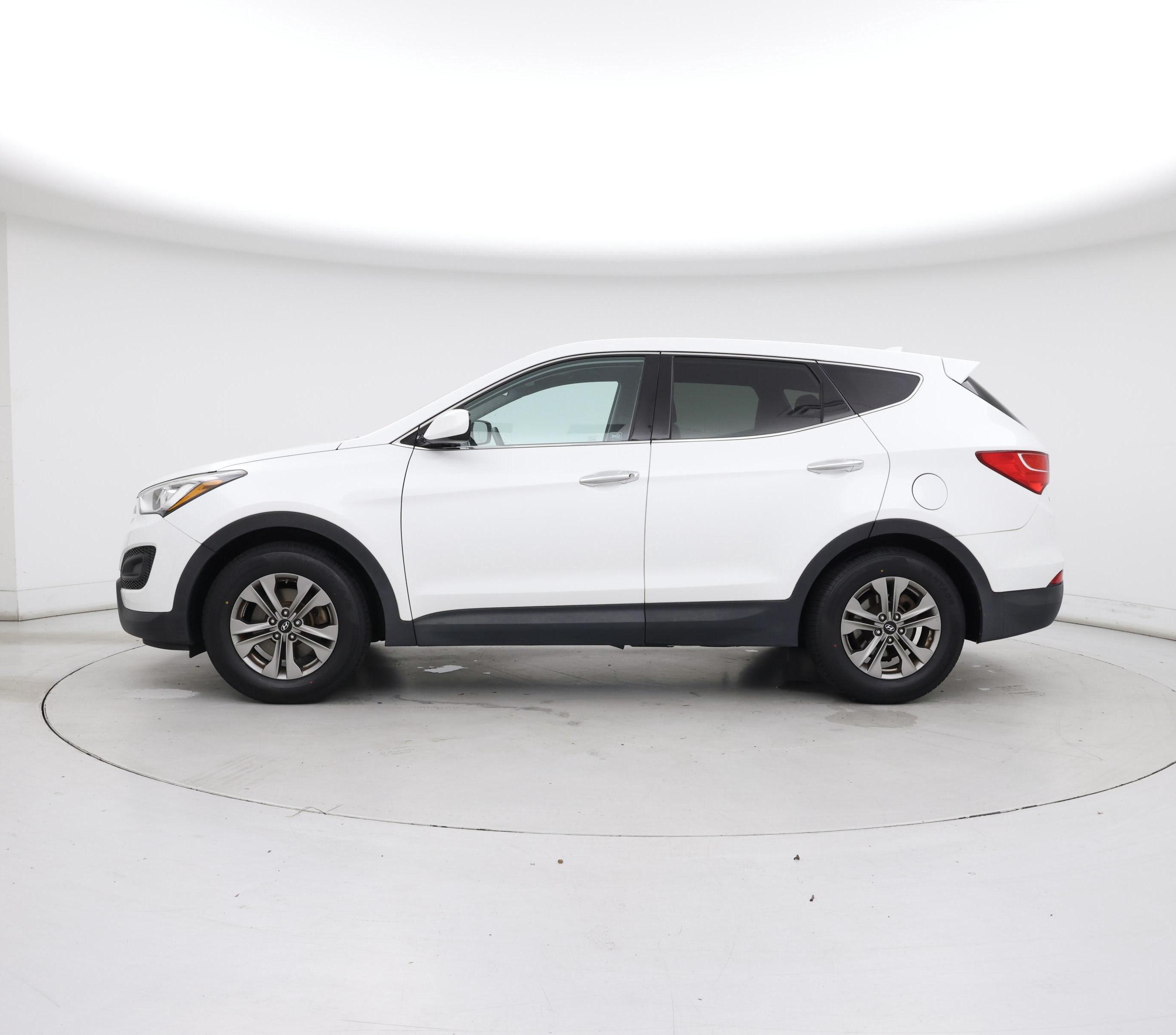 Thumbnail: 2016 Hyundai Santa Fe - 3