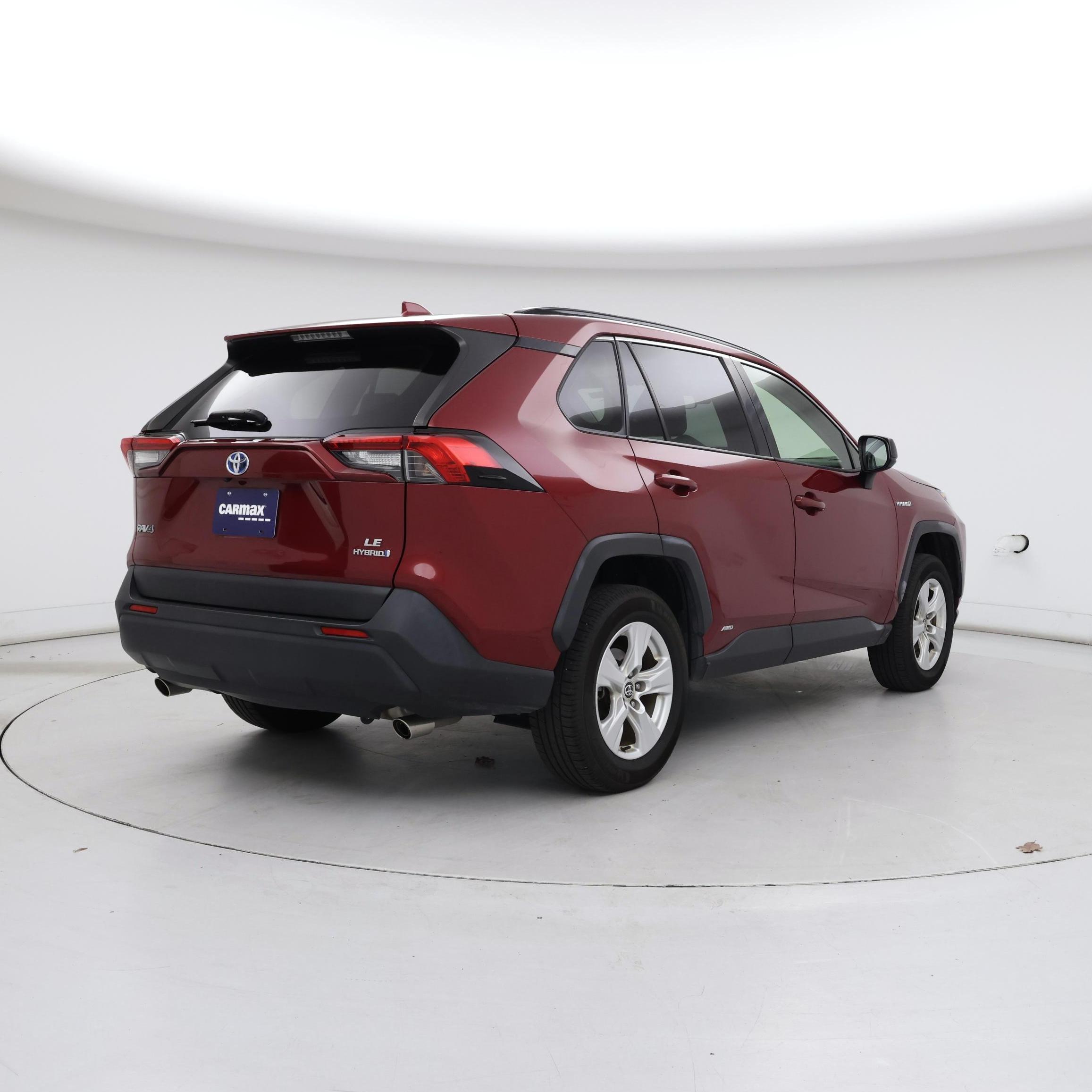 Thumbnail: 2021 Toyota RAV4 - 8