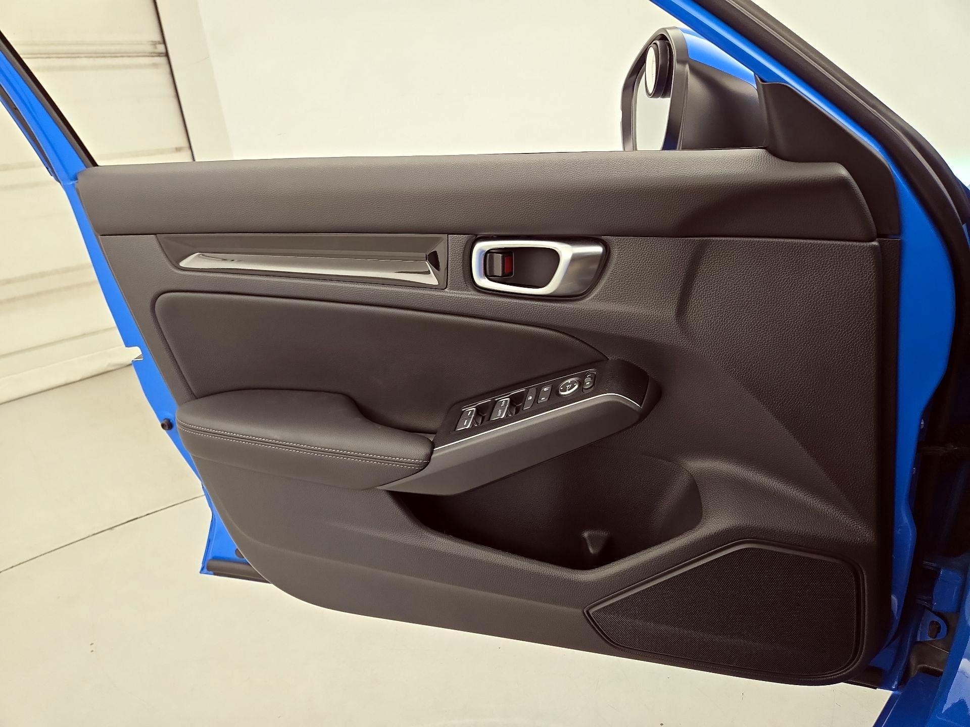 Thumbnail: 2024 Honda Civic - 12