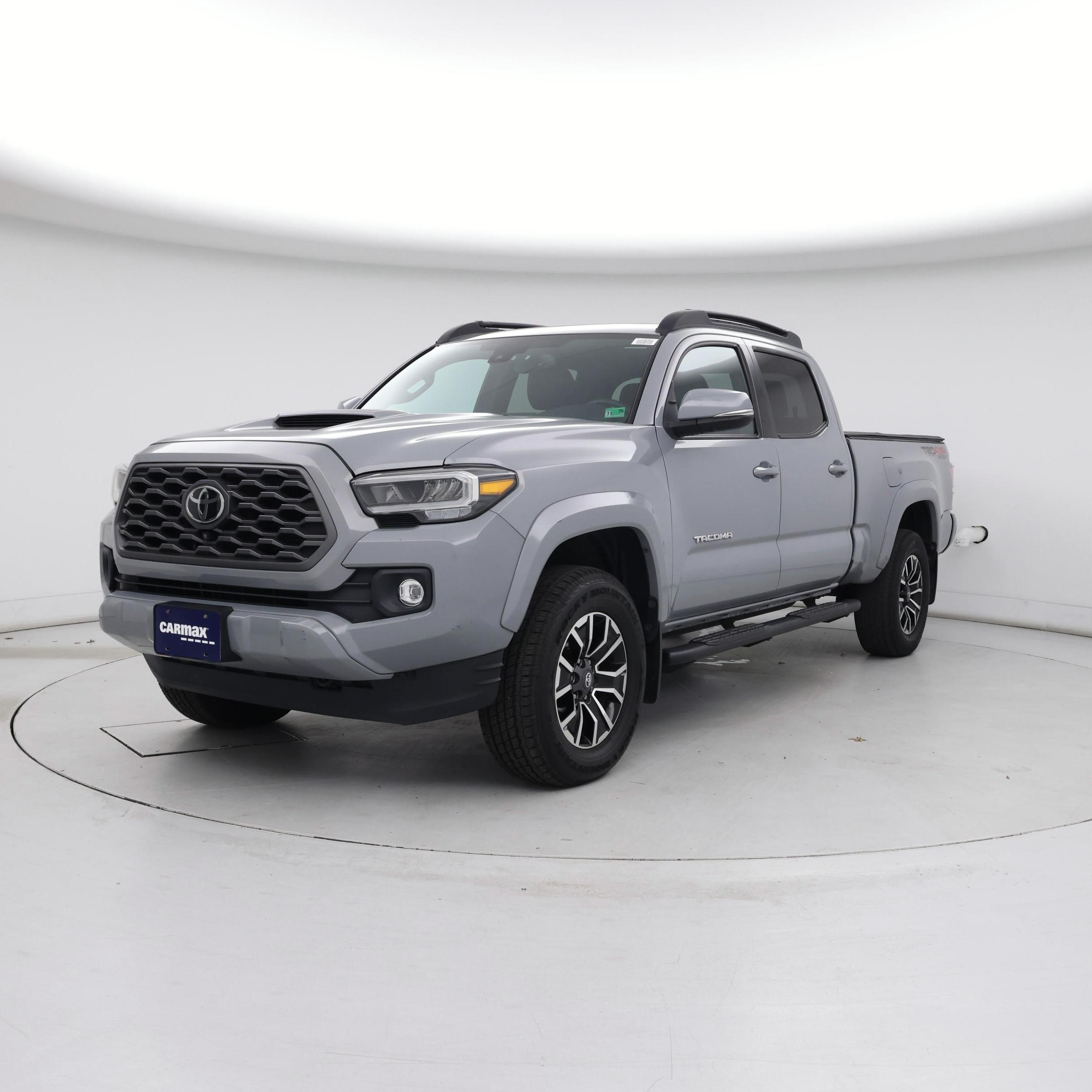 Thumbnail: 2020 Toyota Tacoma - 4