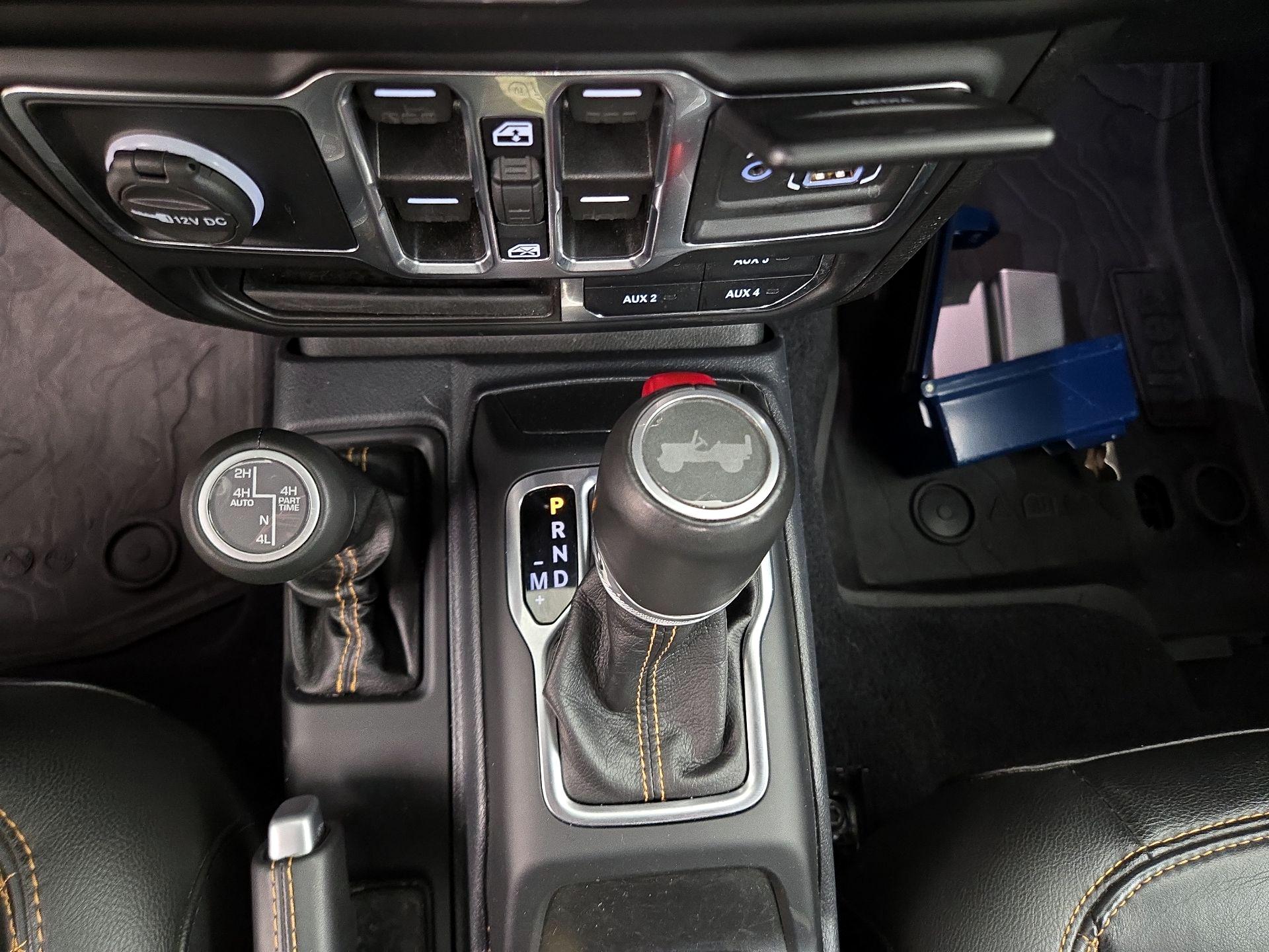 Thumbnail: 2021 Jeep Wrangler - 18