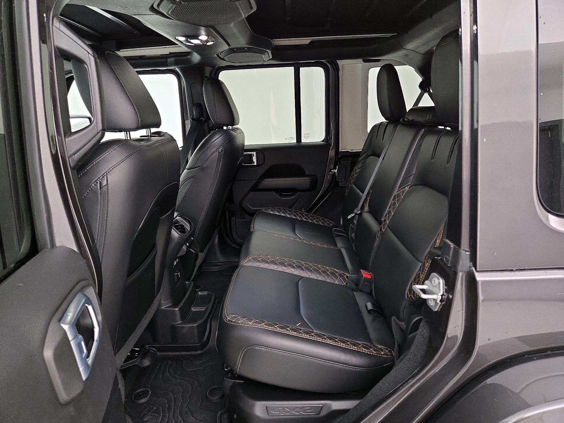 Thumbnail: 2021 Jeep Wrangler - 20