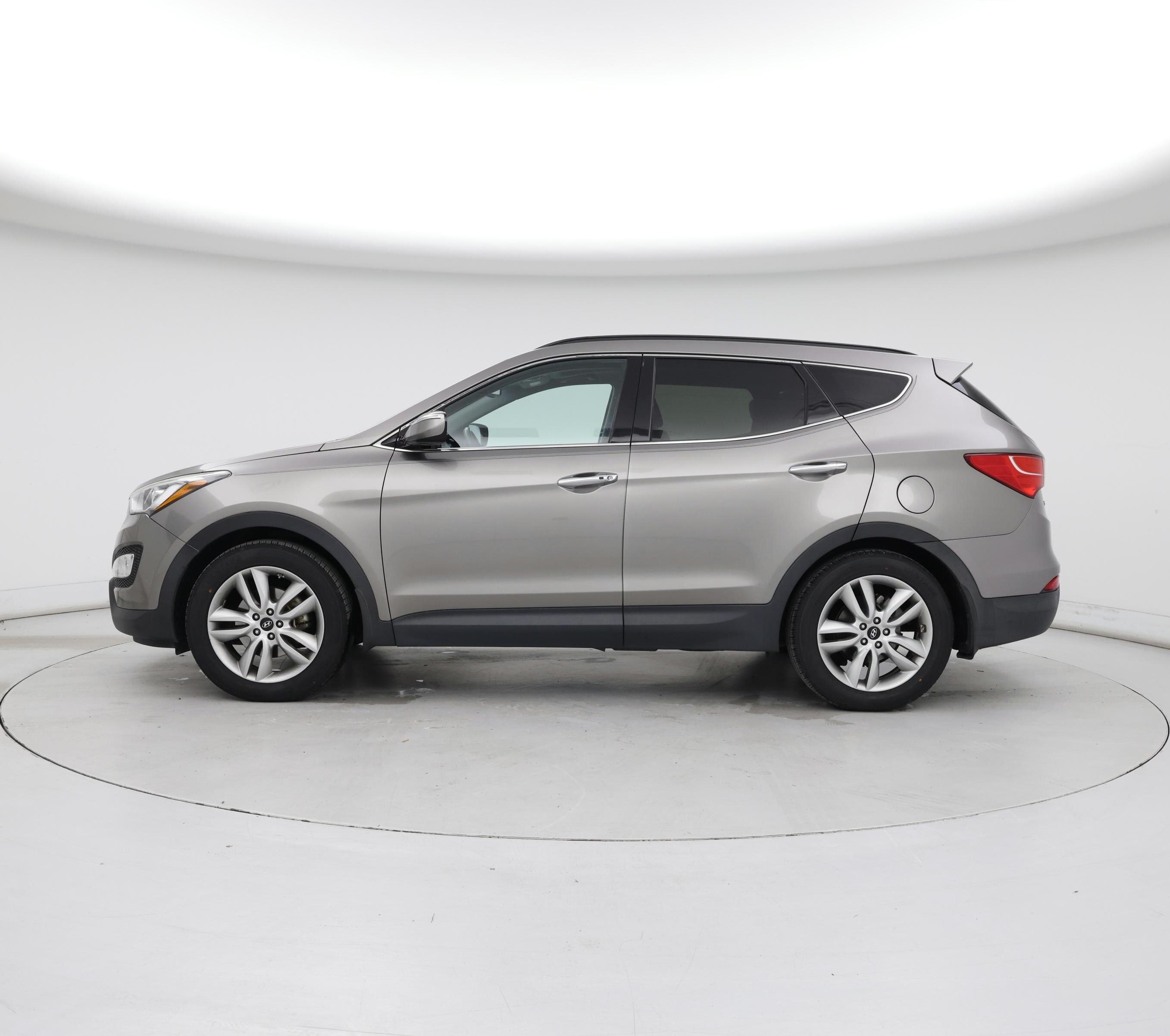 Thumbnail: 2015 Hyundai Santa Fe - 3
