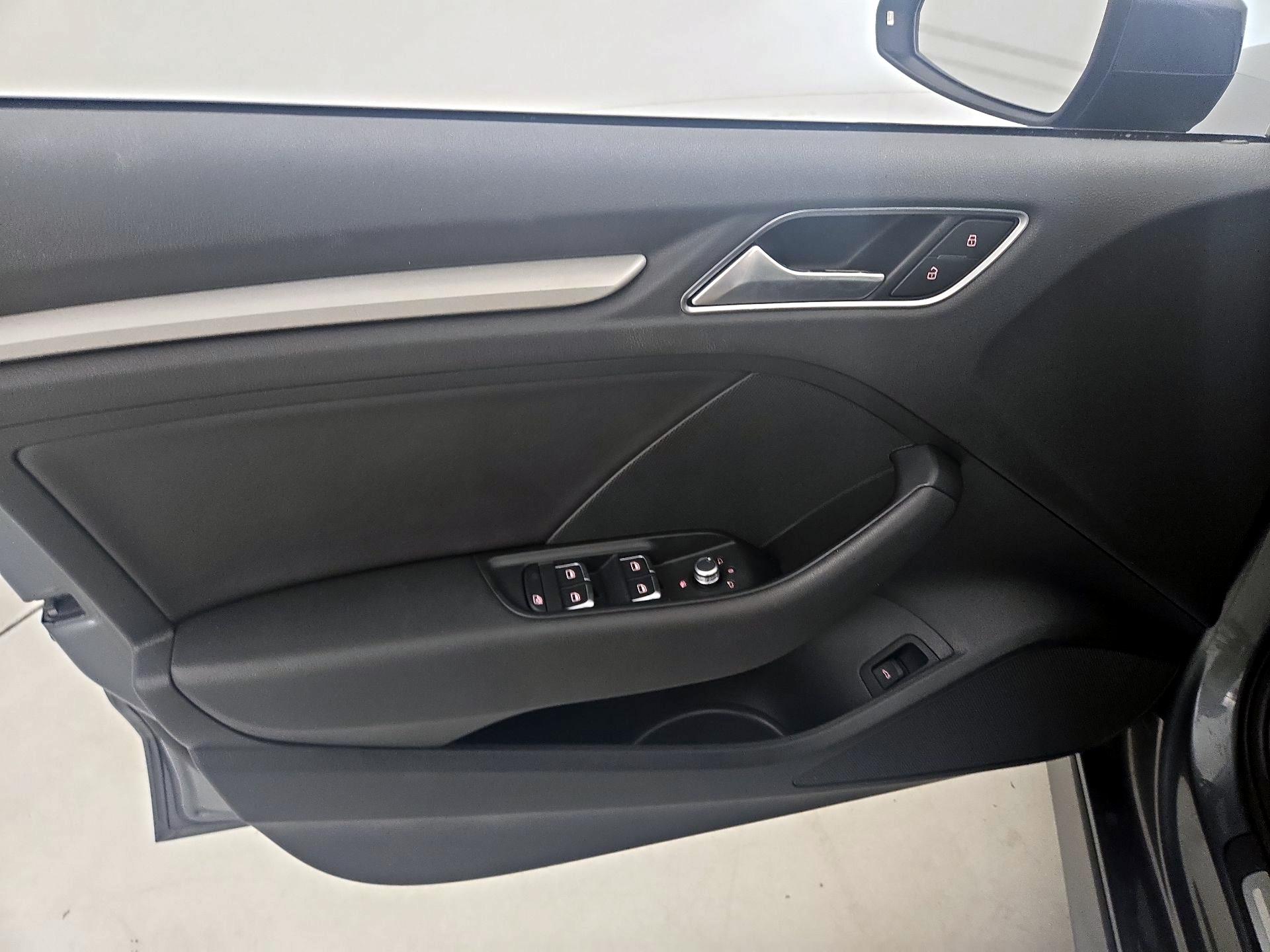 Thumbnail: 2016 Audi A3 - 12