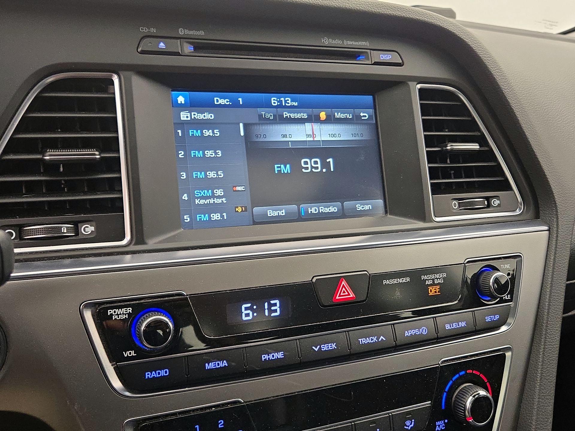 Thumbnail: 2017 Hyundai Sonata - 15