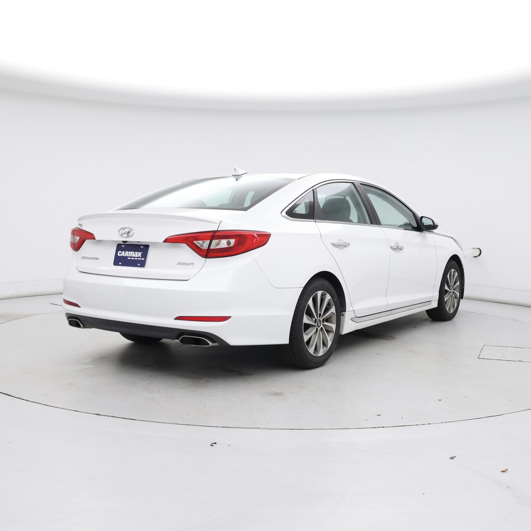 Thumbnail: 2017 Hyundai Sonata - 8