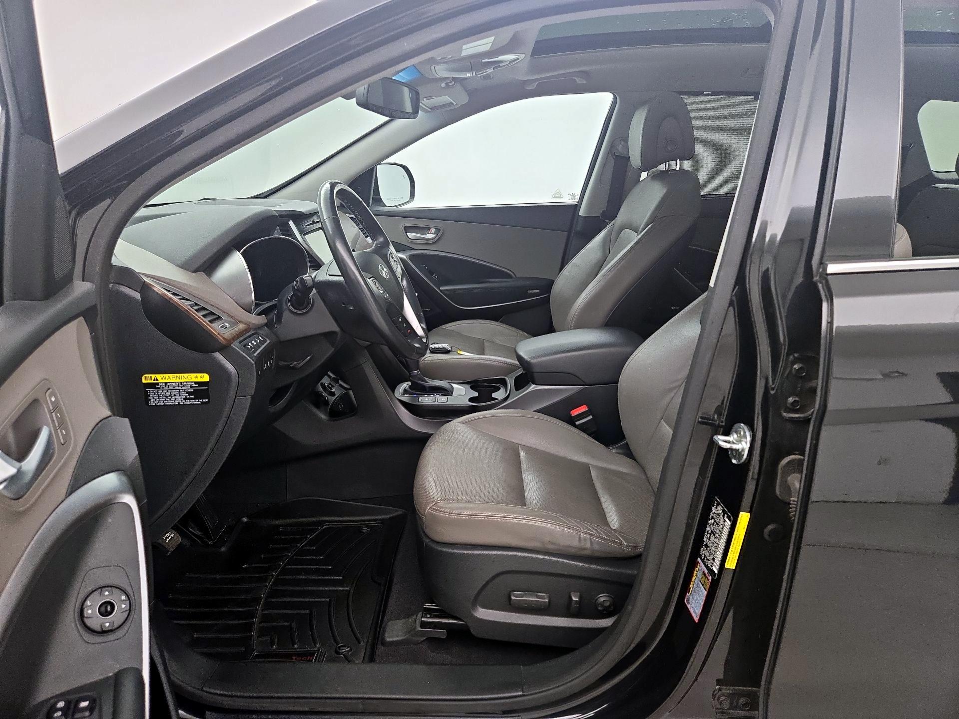 Thumbnail: 2017 Hyundai Santa Fe - 11