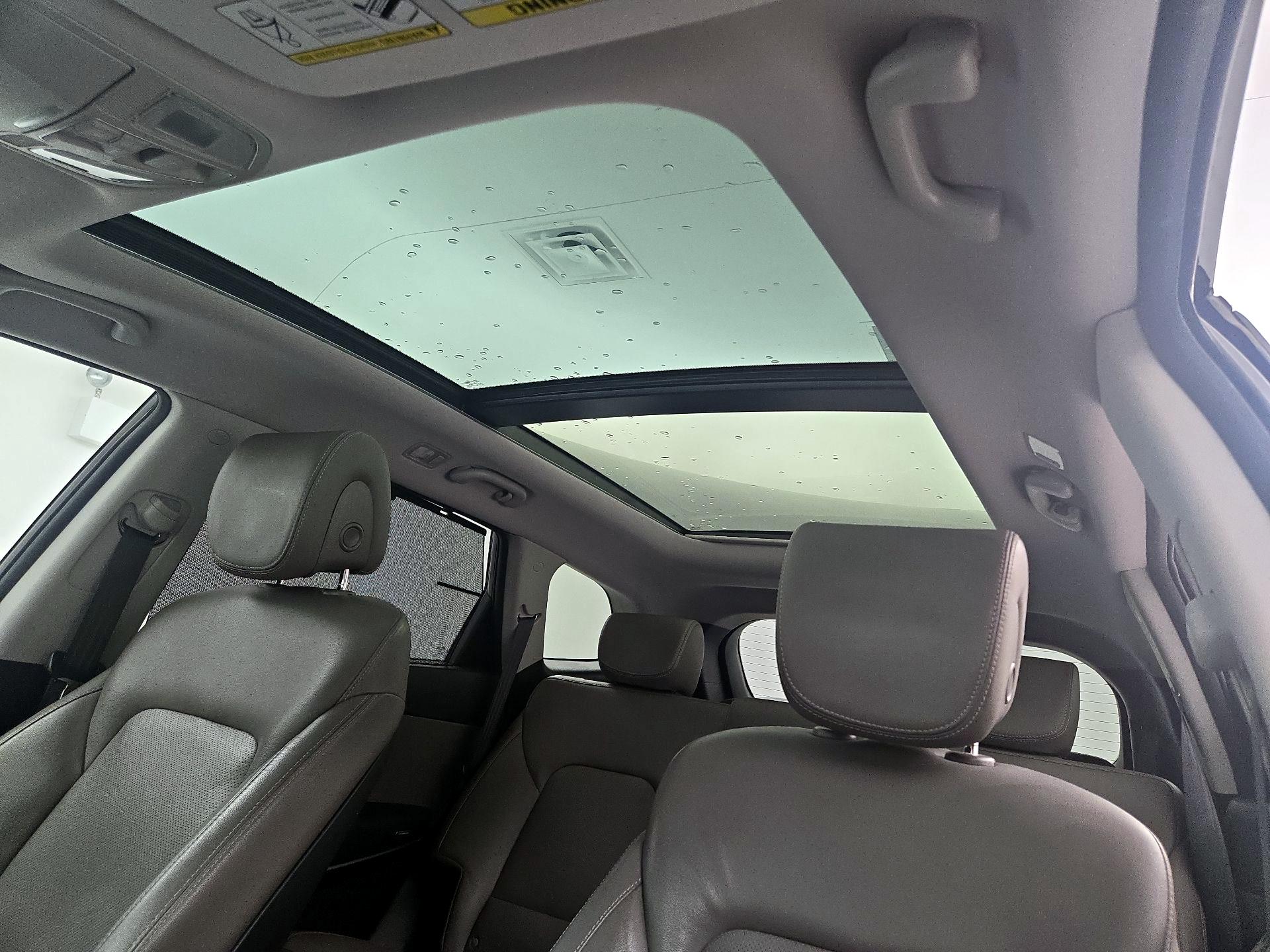 Thumbnail: 2017 Hyundai Santa Fe - 20