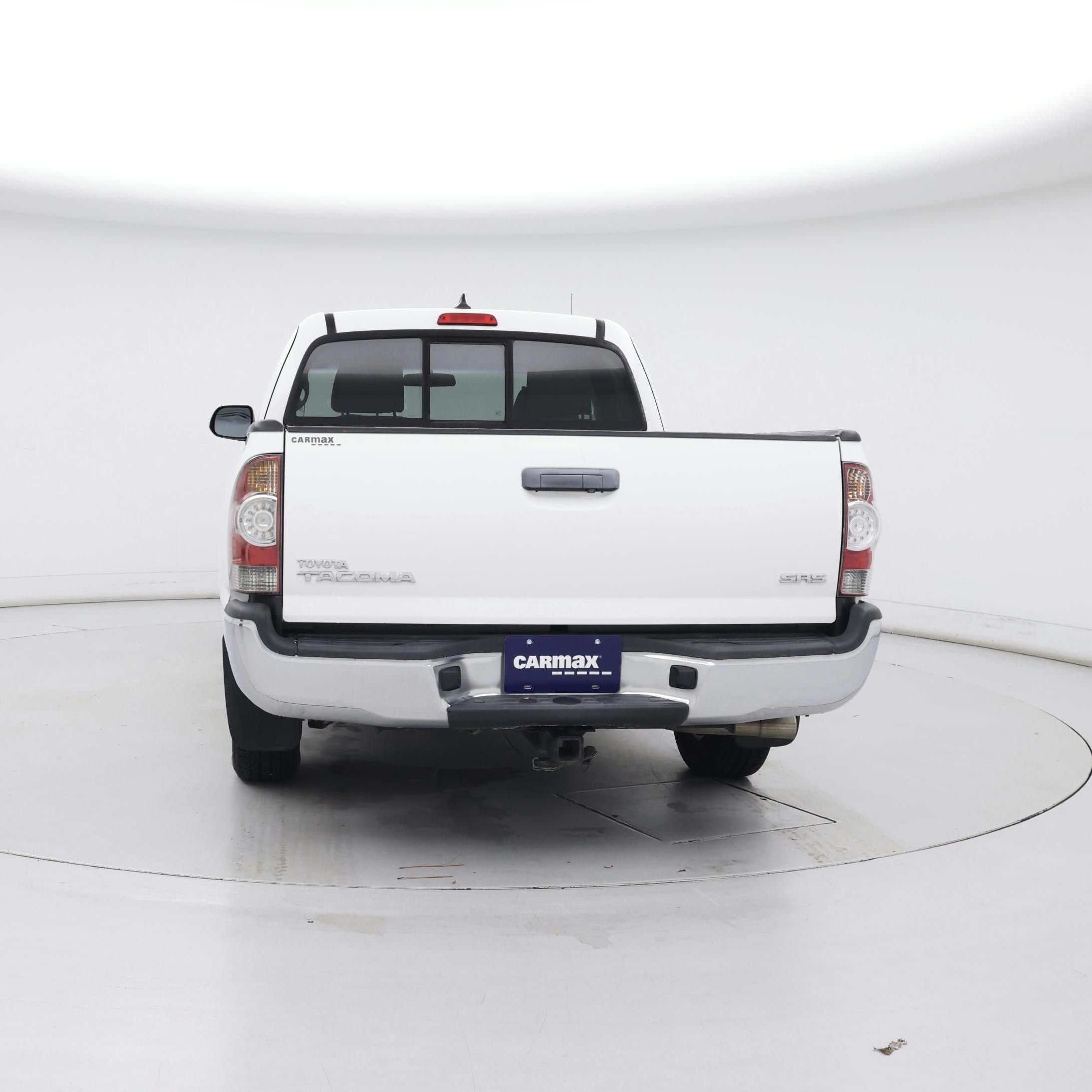 Thumbnail: 2015 Toyota Tacoma - 6