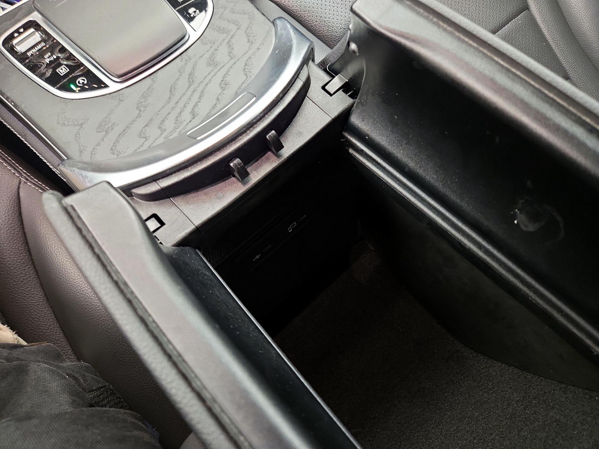 Thumbnail: 2020 Mercedes-Benz GLC - 19