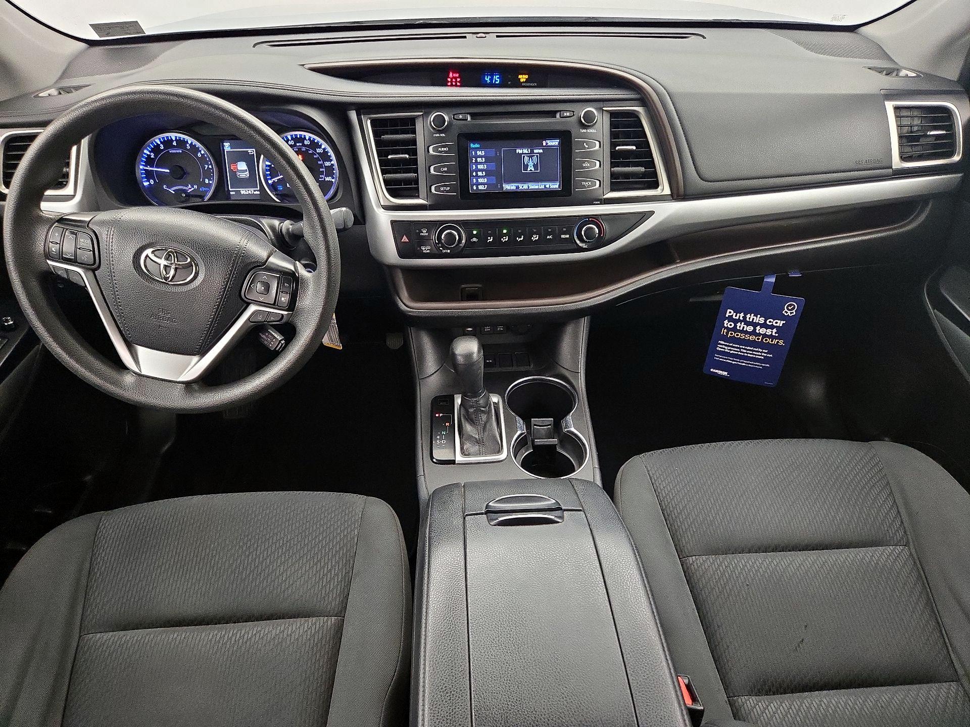 Thumbnail: 2019 Toyota Highlander - 9