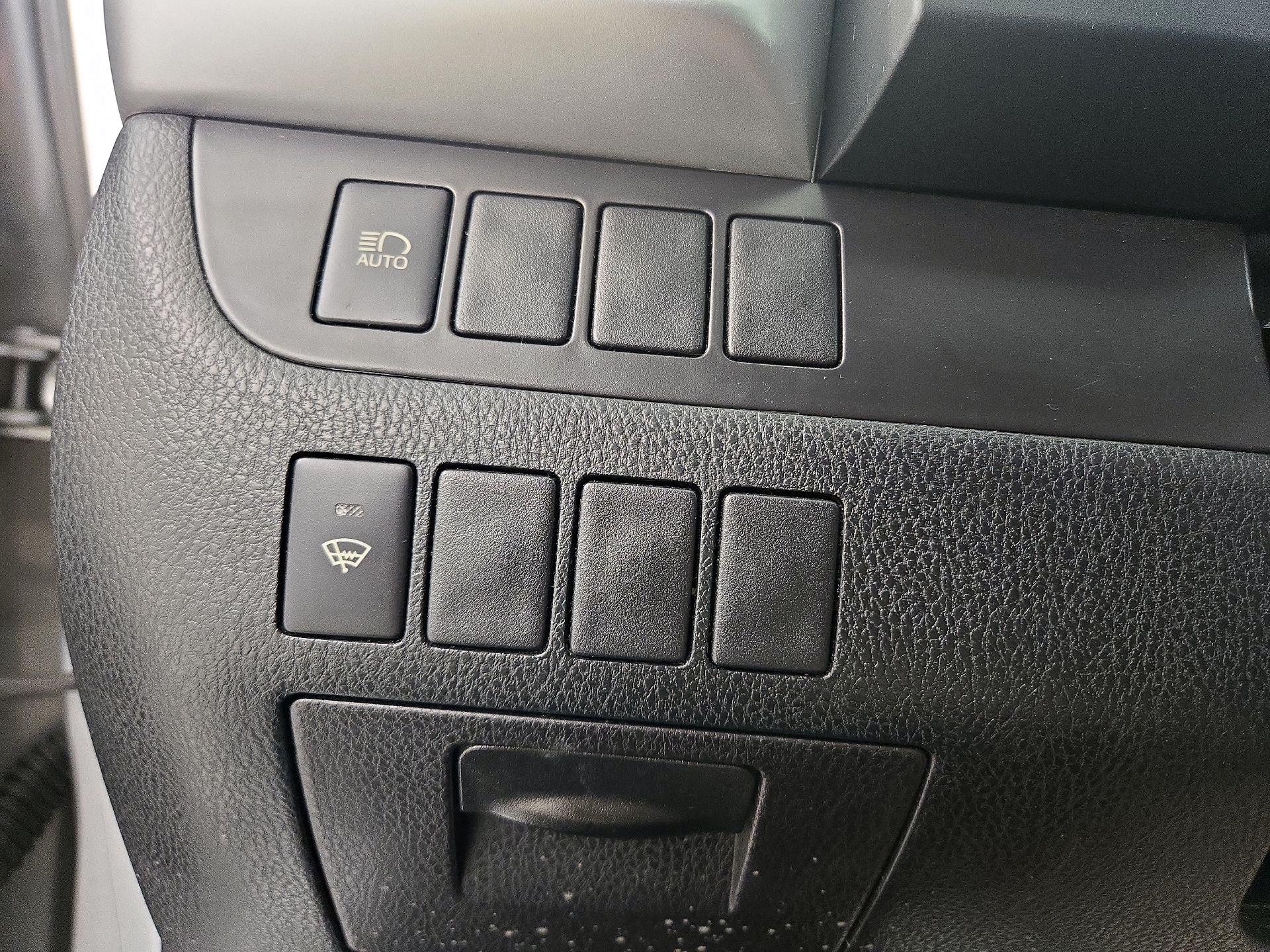 Thumbnail: 2019 Toyota Highlander - 13