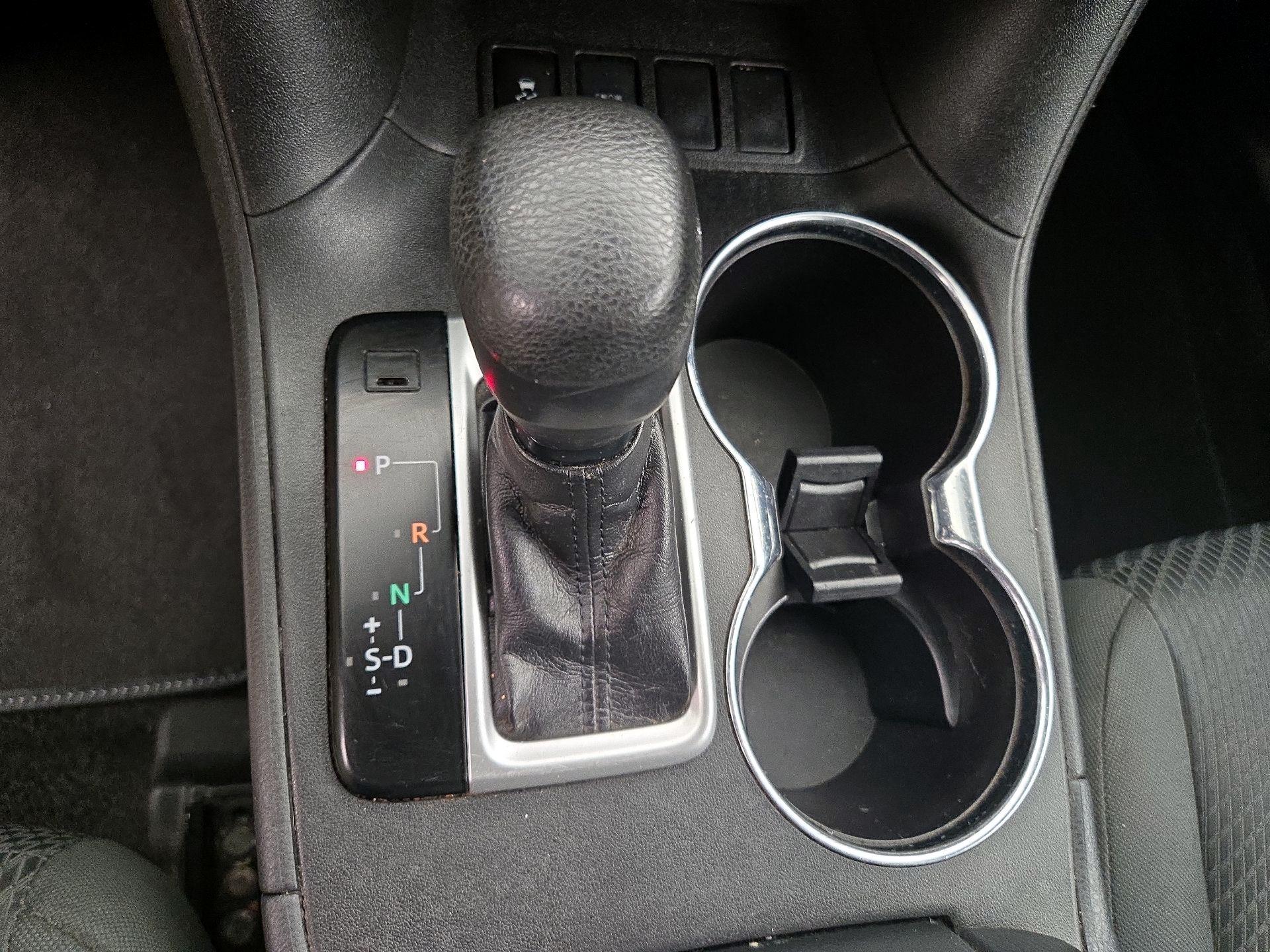 Thumbnail: 2019 Toyota Highlander - 17