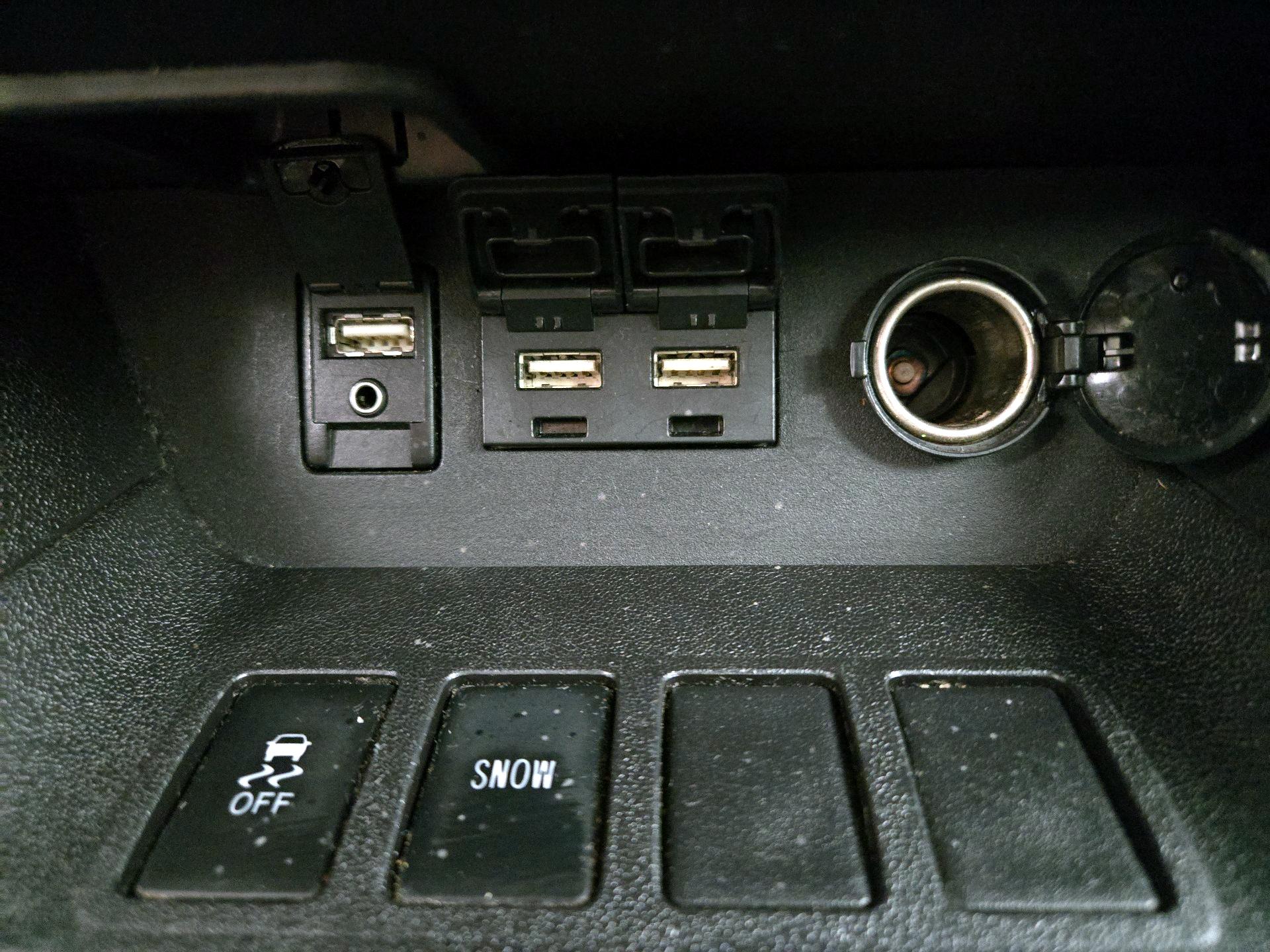 Thumbnail: 2019 Toyota Highlander - 18