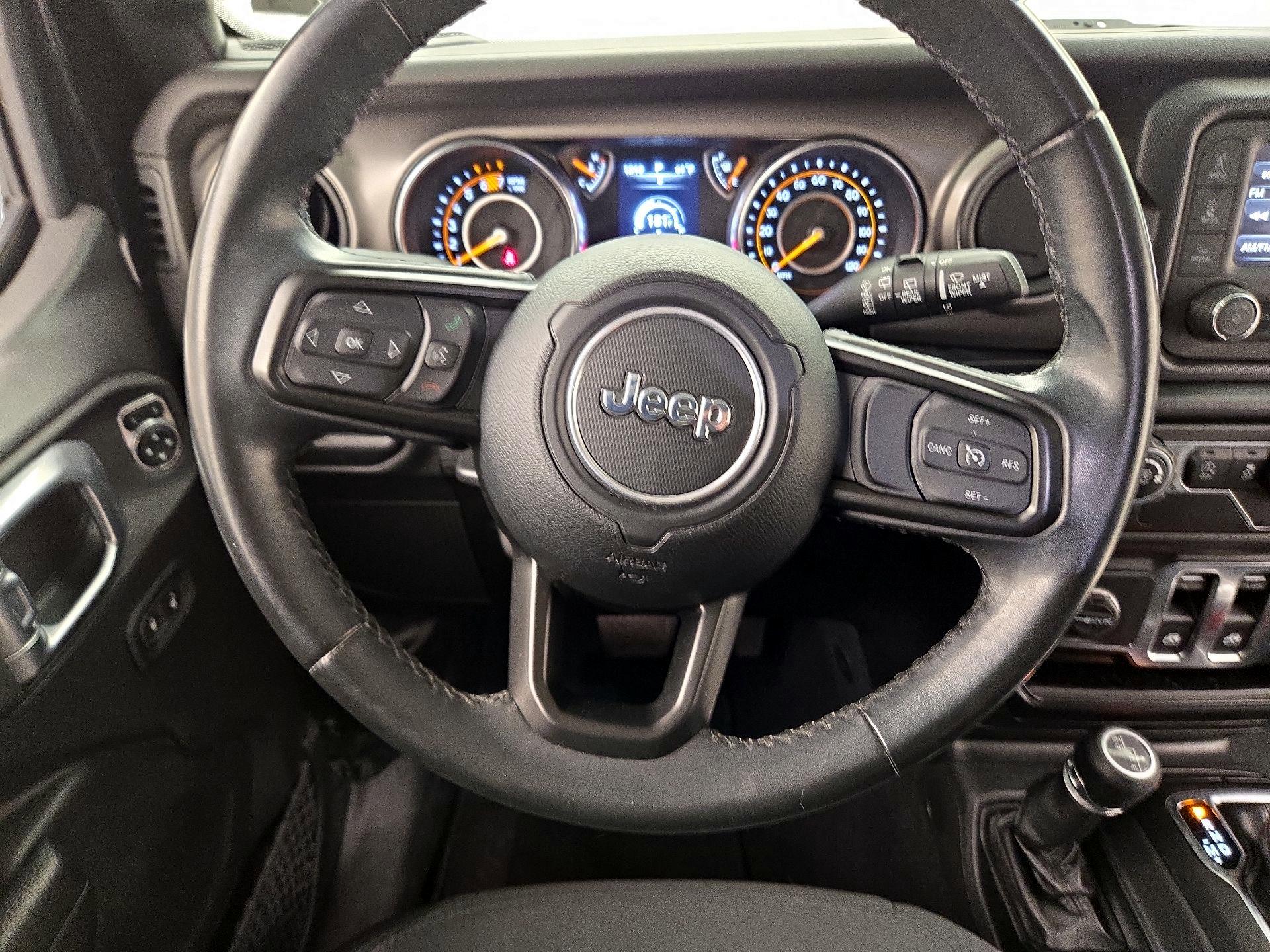 Thumbnail: 2021 Jeep Wrangler - 10