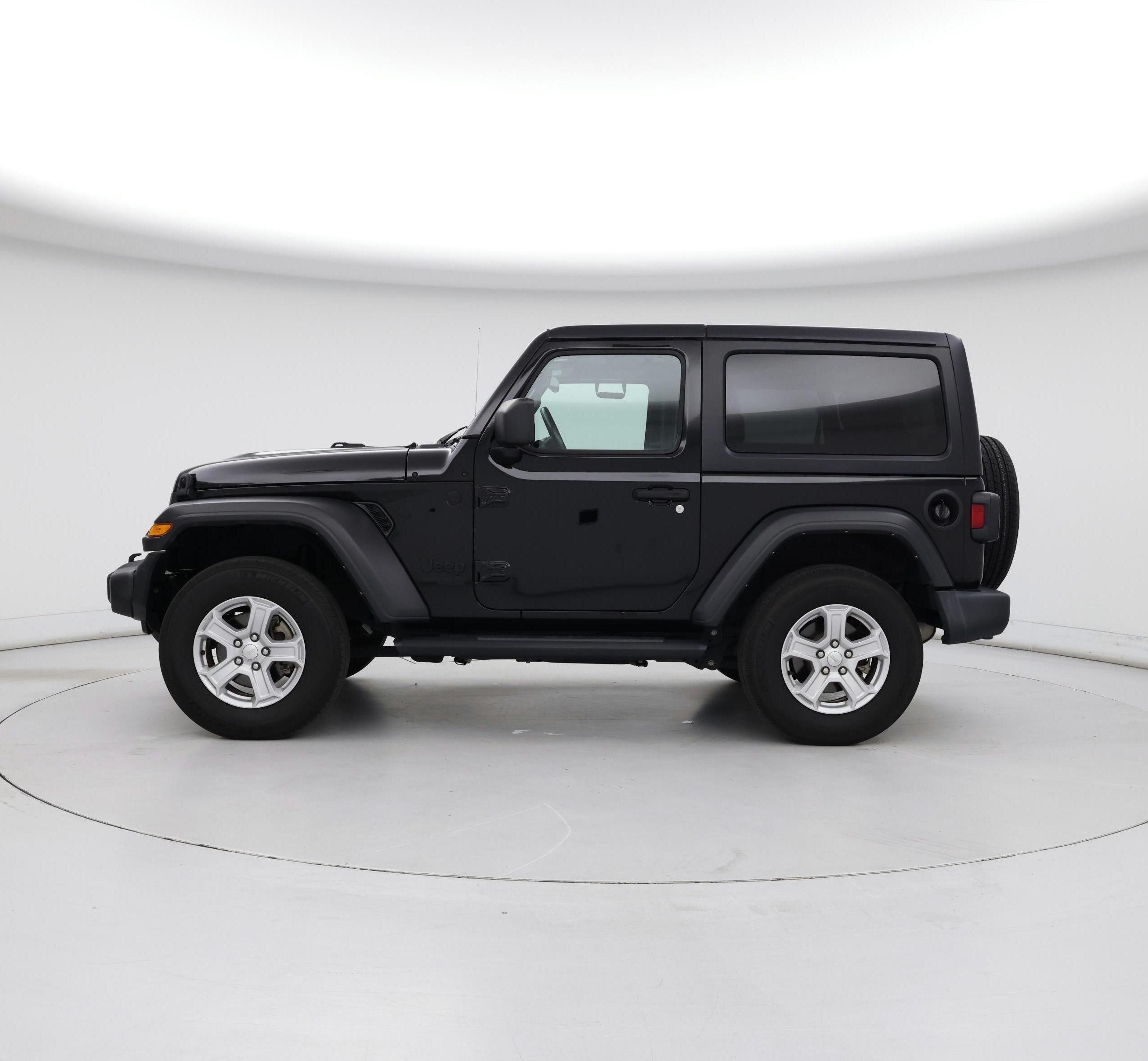 Thumbnail: 2021 Jeep Wrangler - 3