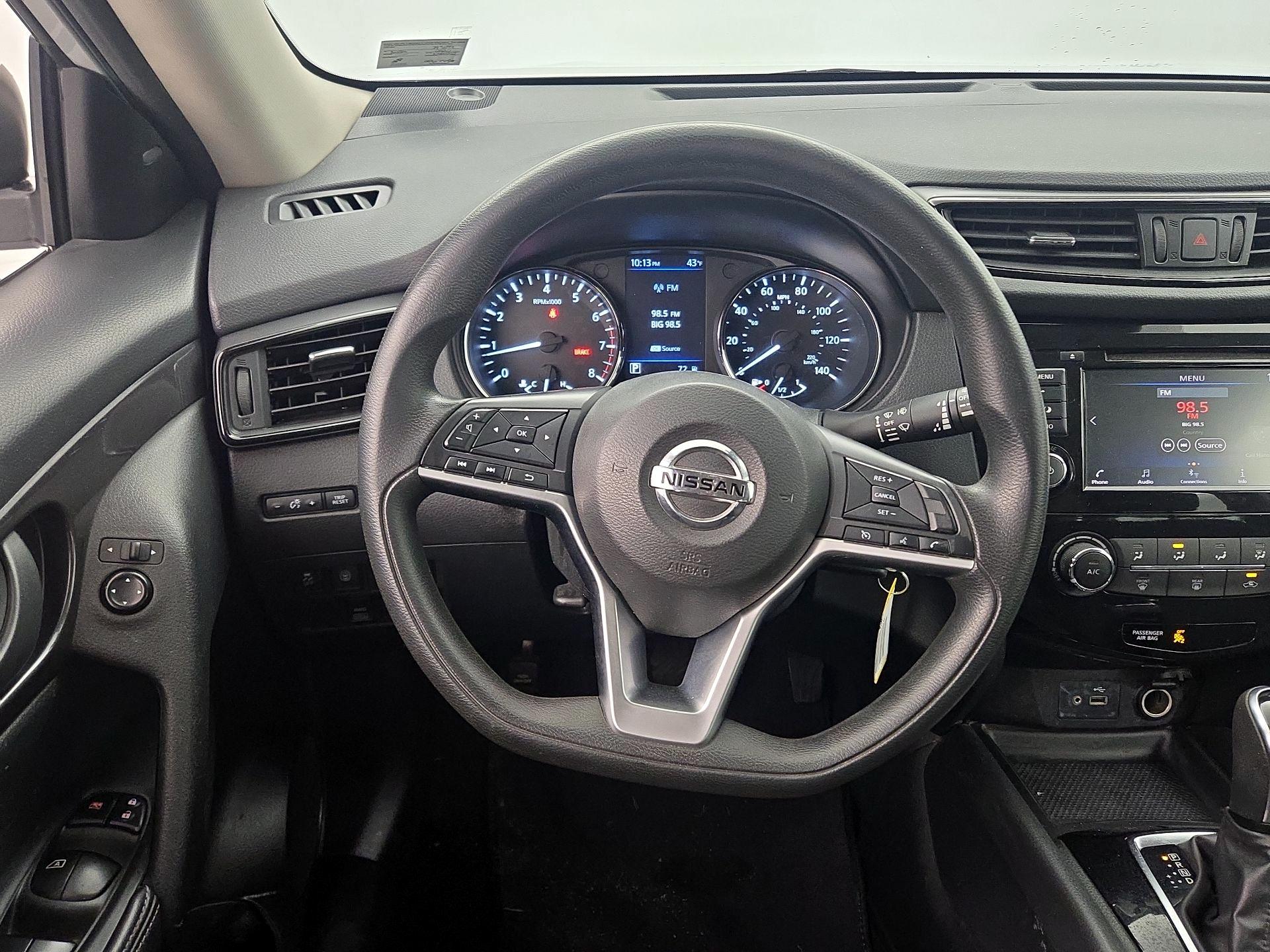 Thumbnail: 2020 Nissan Rogue - 10