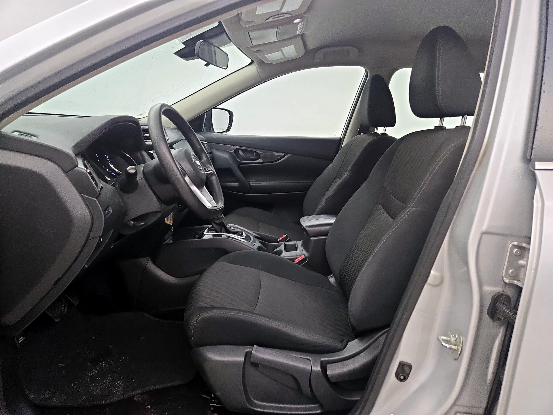 Thumbnail: 2020 Nissan Rogue - 11