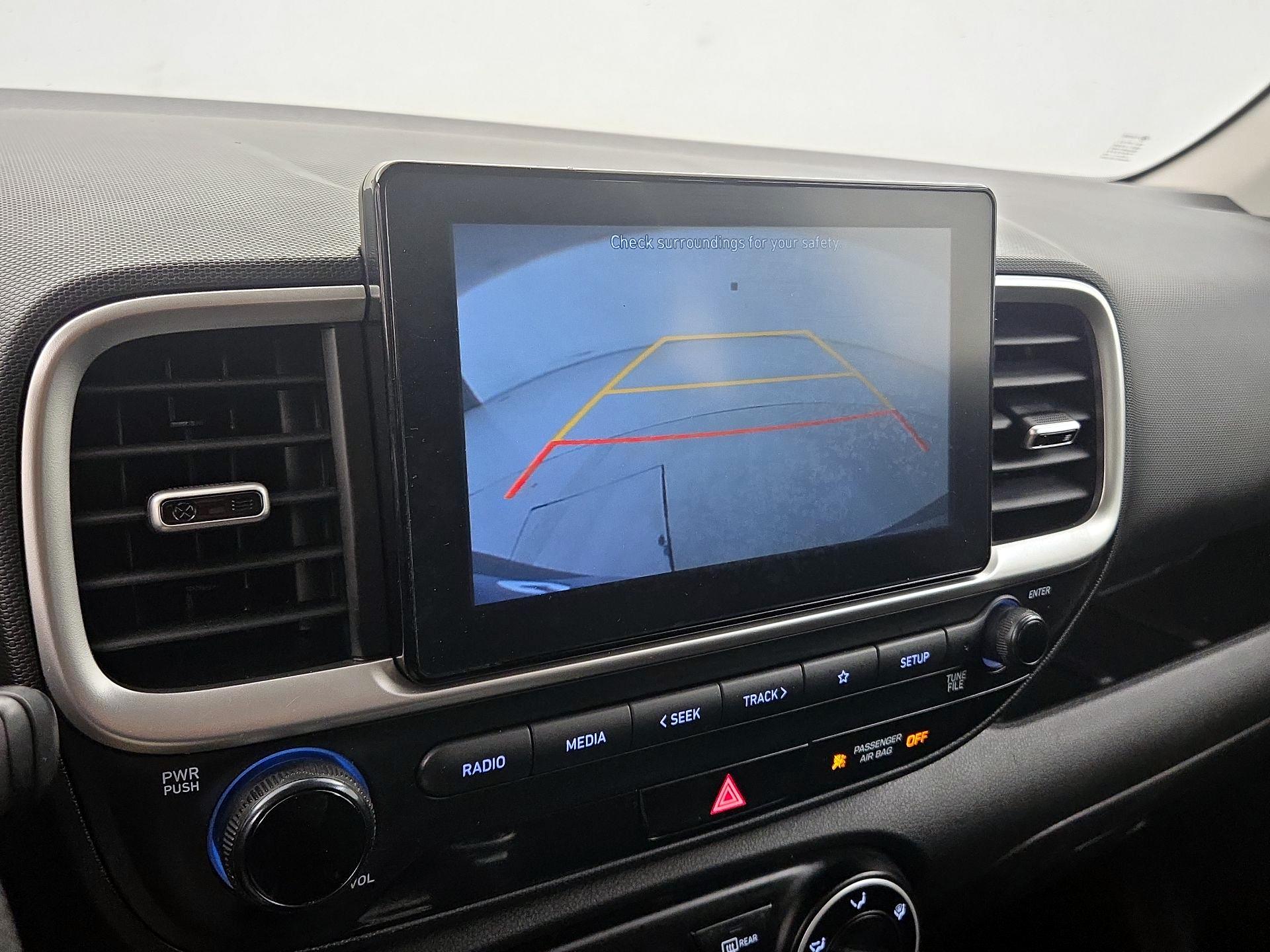 Thumbnail: 2021 Hyundai Venue - 14