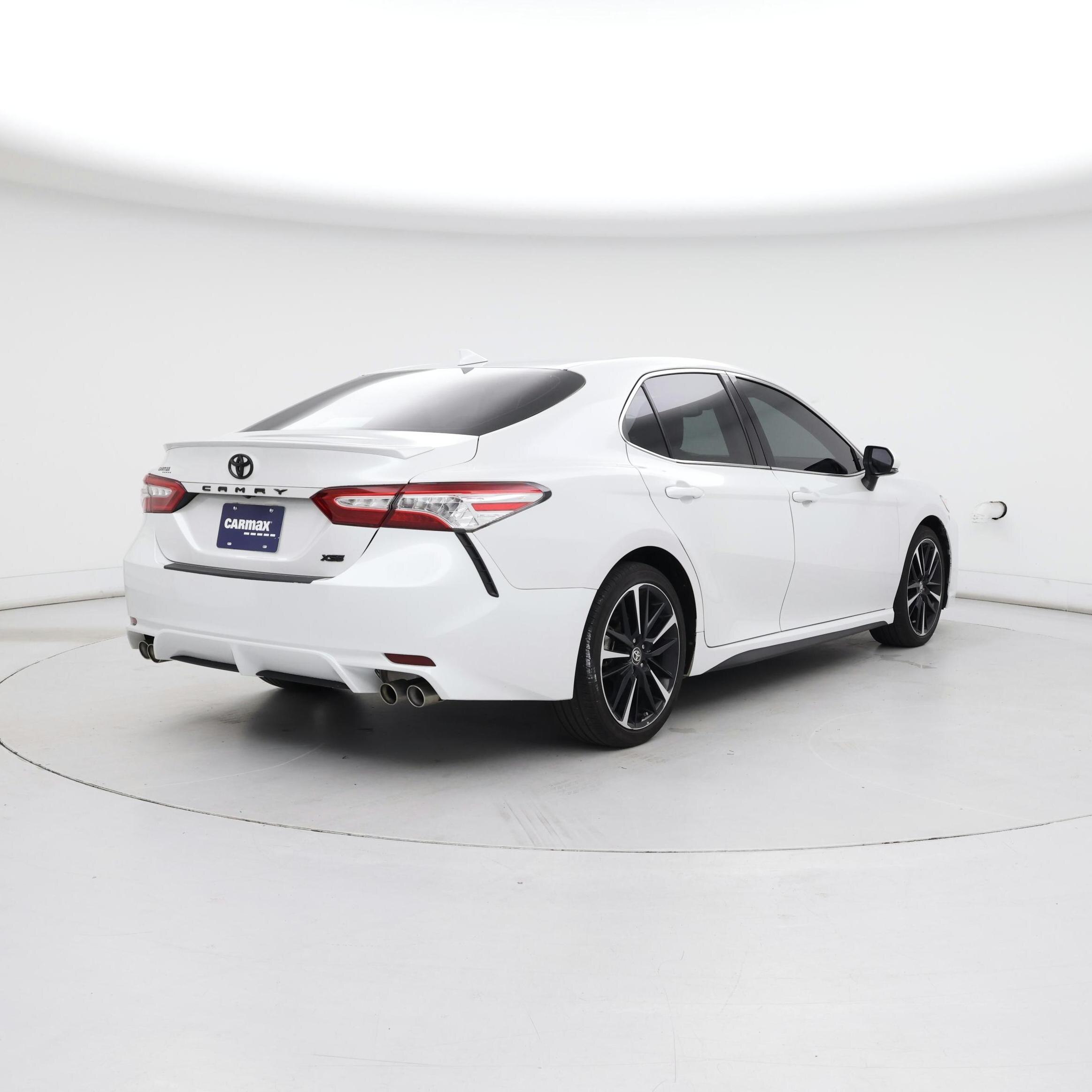 Thumbnail: 2020 Toyota Camry - 8