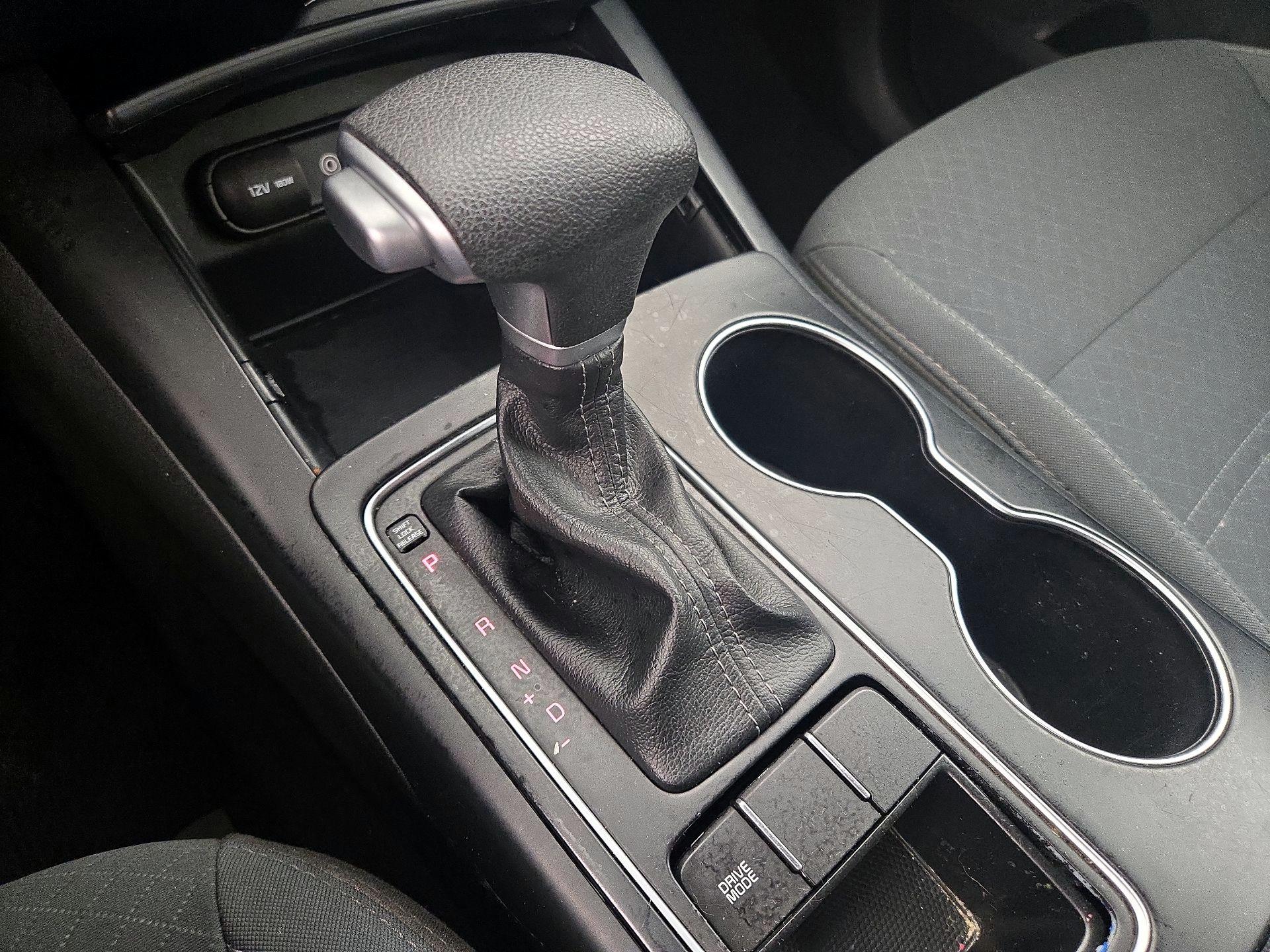 Thumbnail: 2020 Kia Sorento - 17