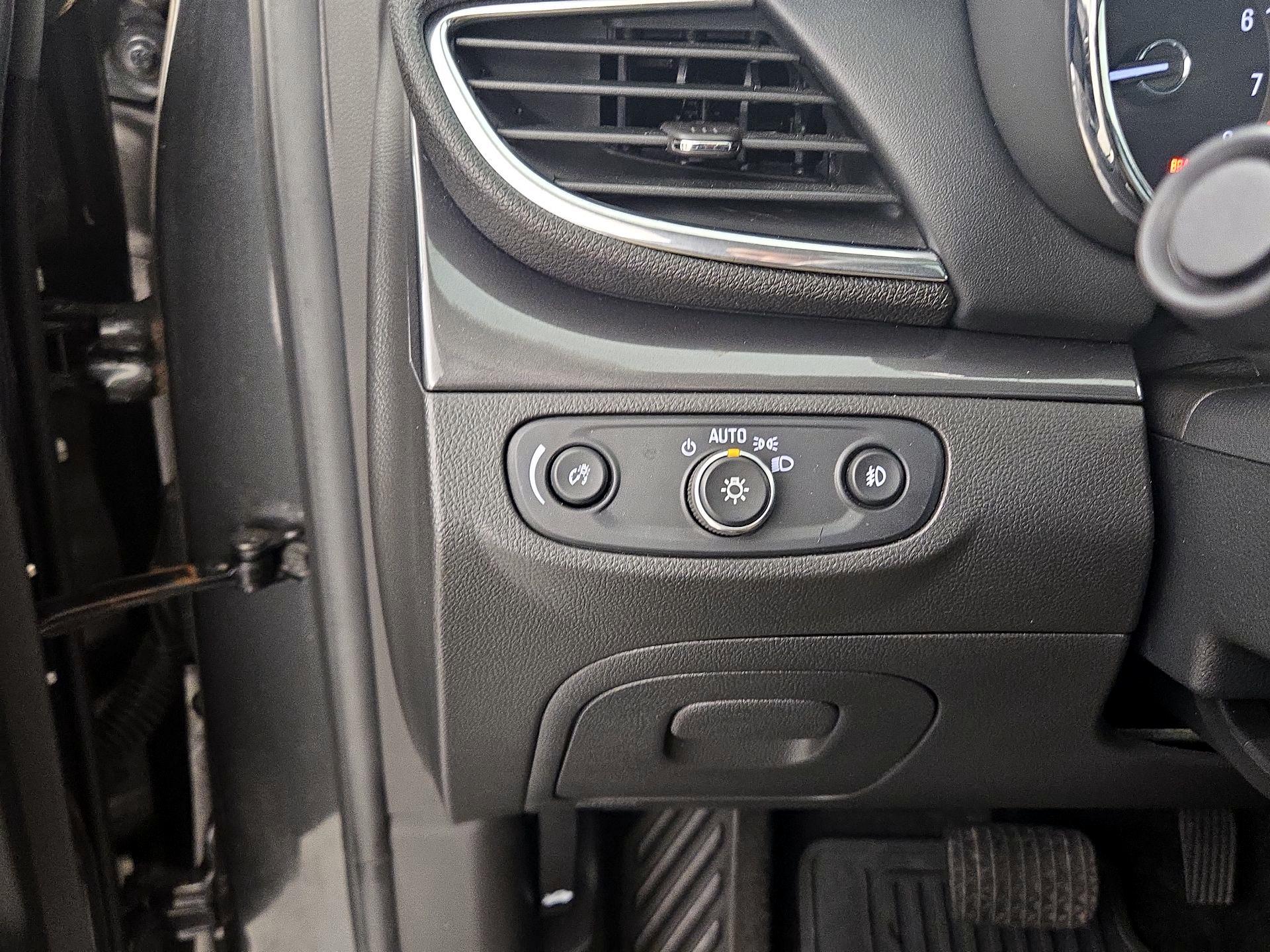 Thumbnail: 2018 Buick Encore - 13